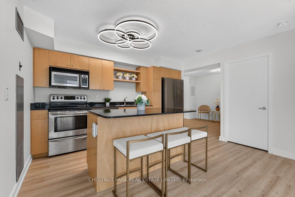 361 Front Street W 1105 Property Photo 12