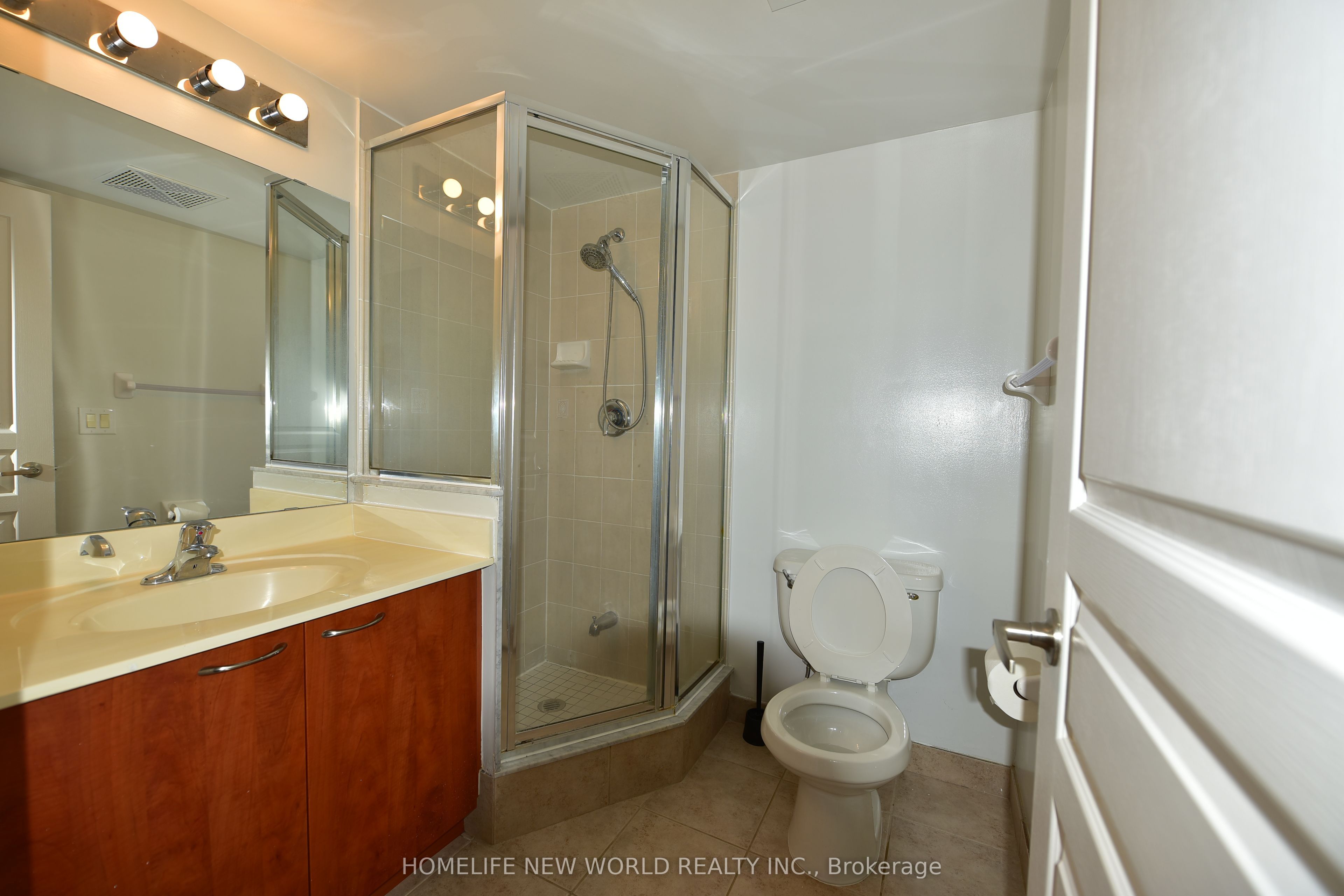 503 Beecroft Road 1207 Property Photo 11