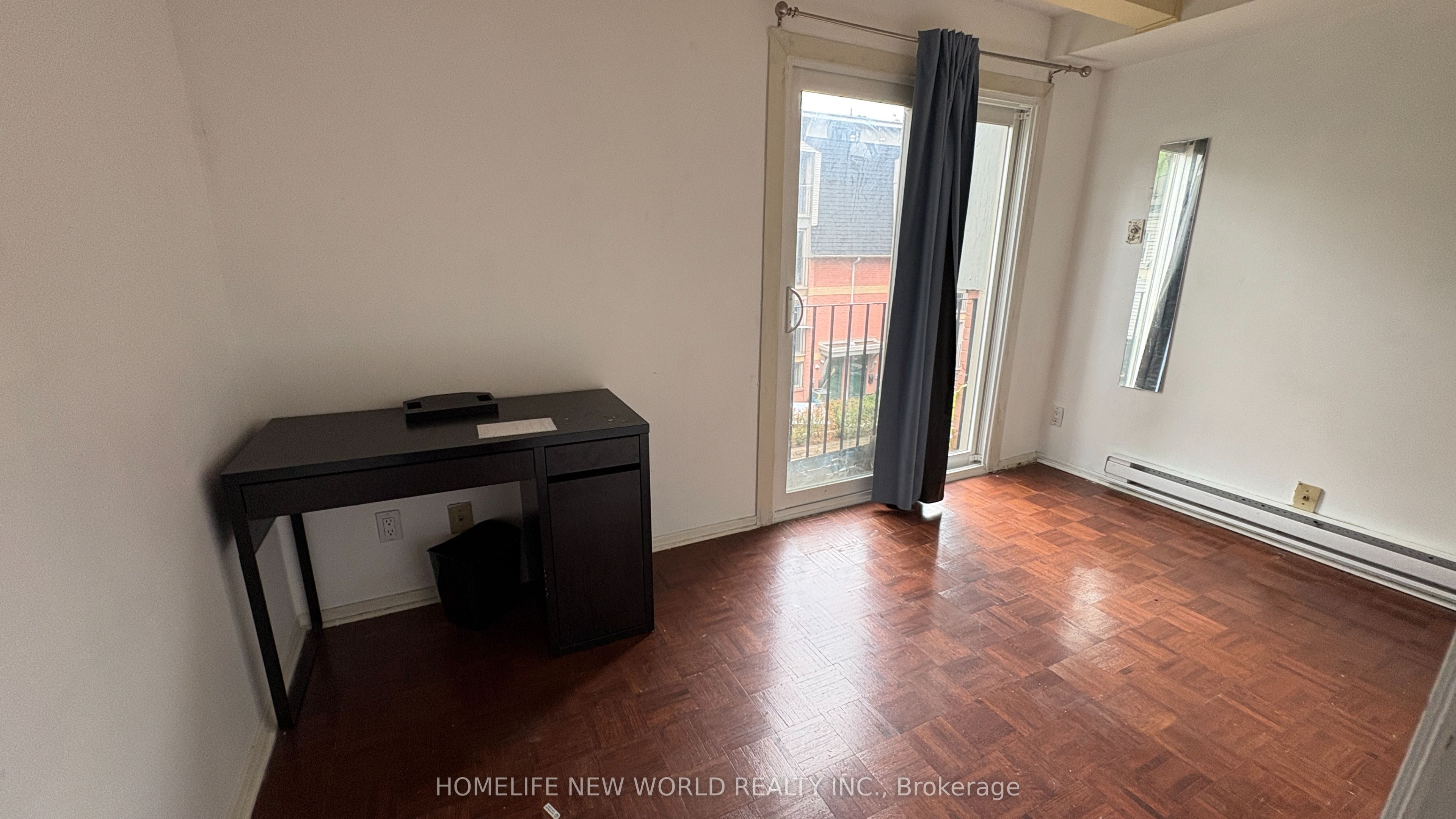 325 Jarvis Street 33 Property Photo 18