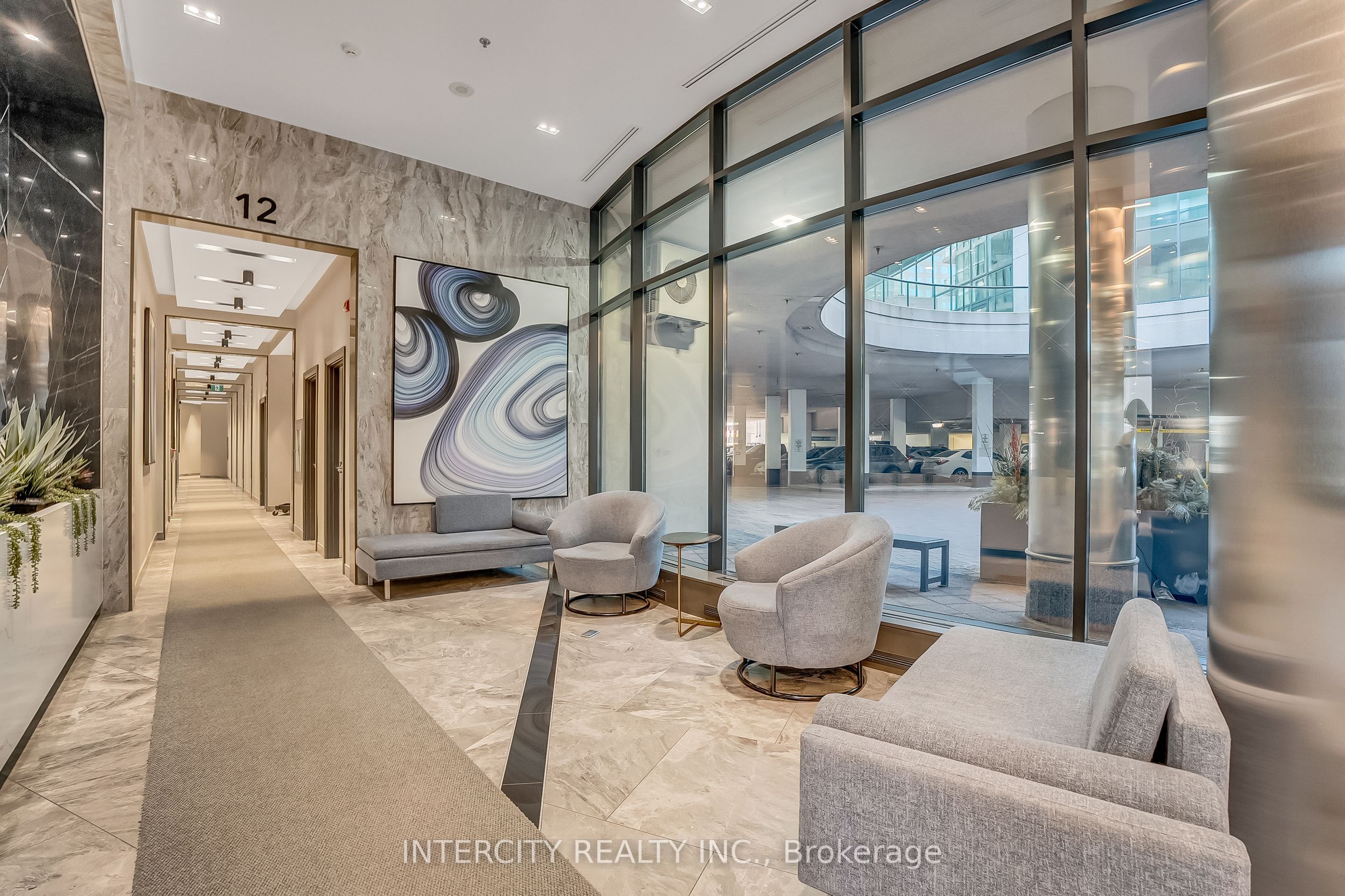 12 Yonge Street 1010 Property Photo 4