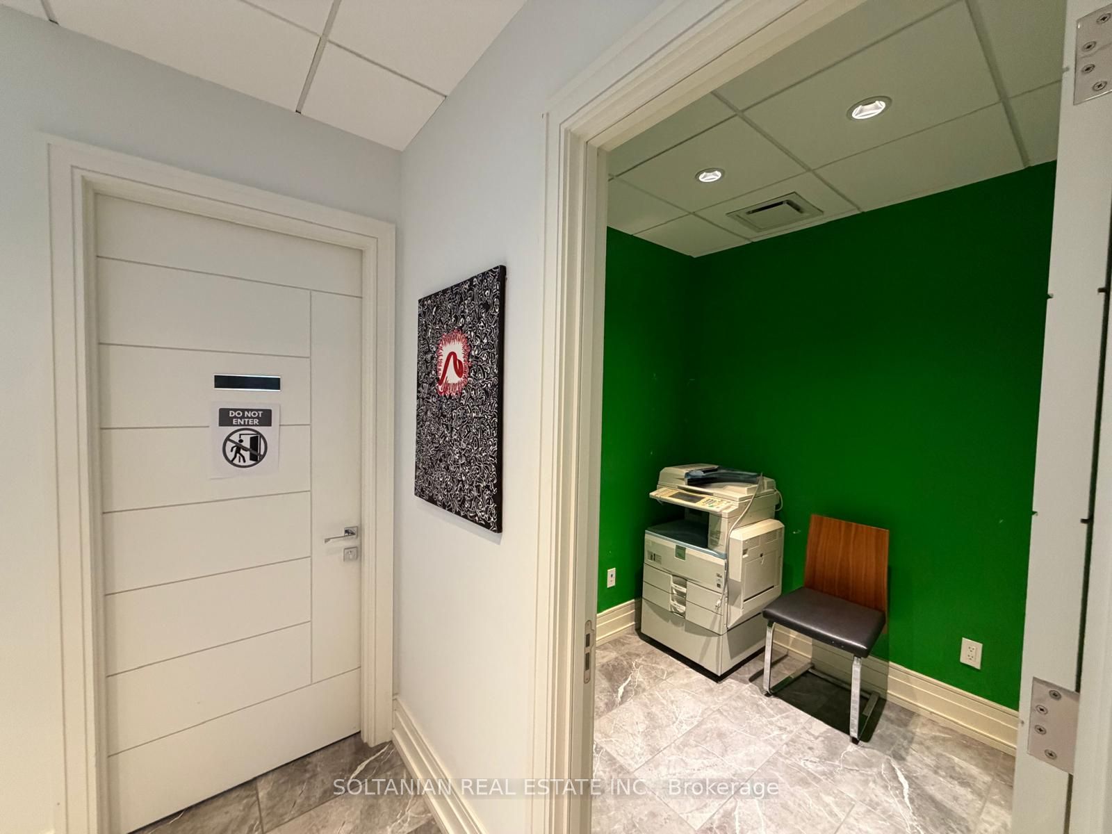 175 Willowdale Avenue 300 Property Photo 7