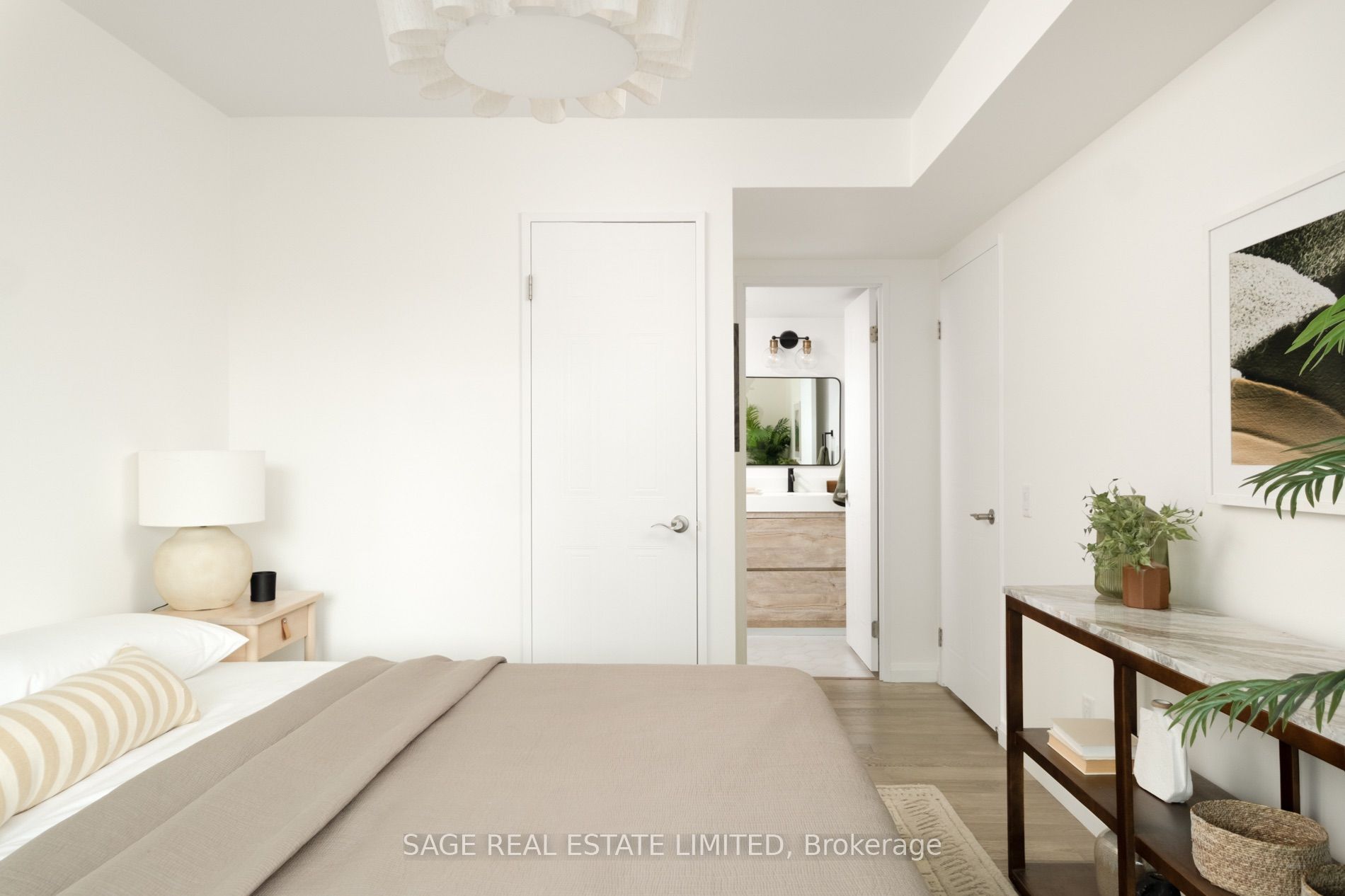 750 Bay Street 2109 Property Photo 23
