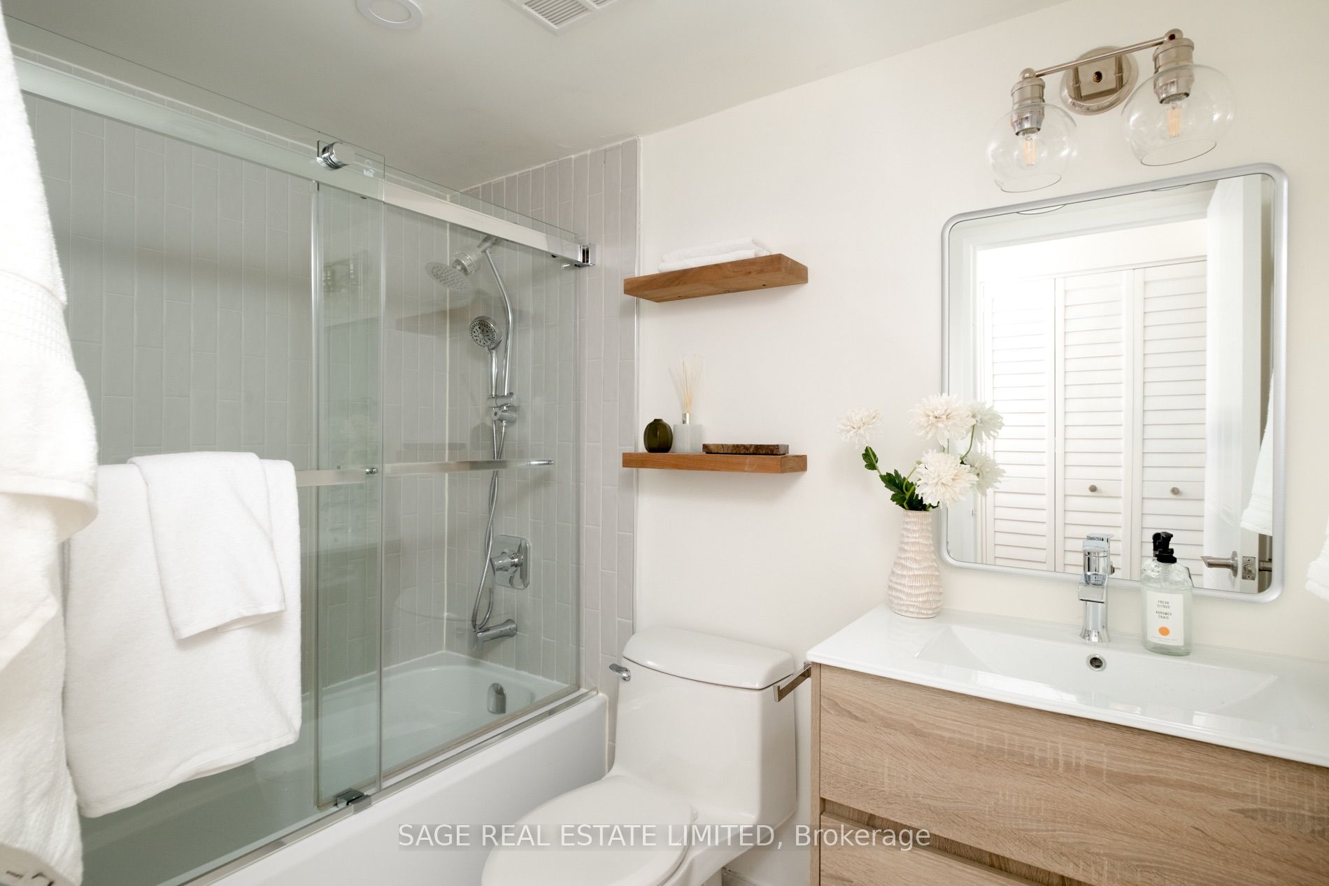 750 Bay Street 2109 Property Photo 30