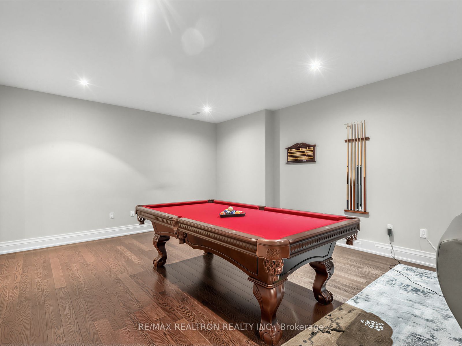 516 Vesta Drive Property Photo 41