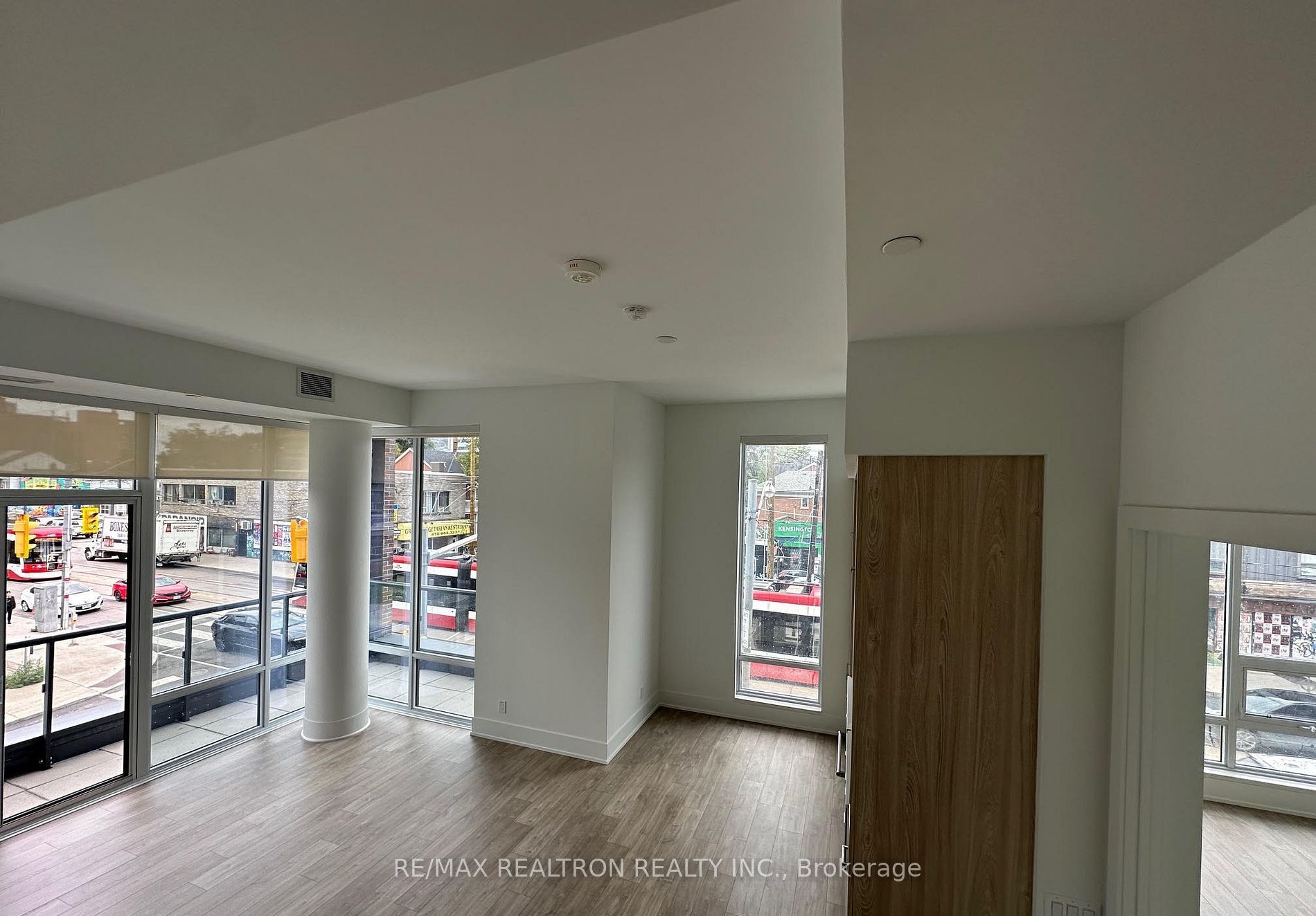 115 Denison Avenue 312 Property Photo 5