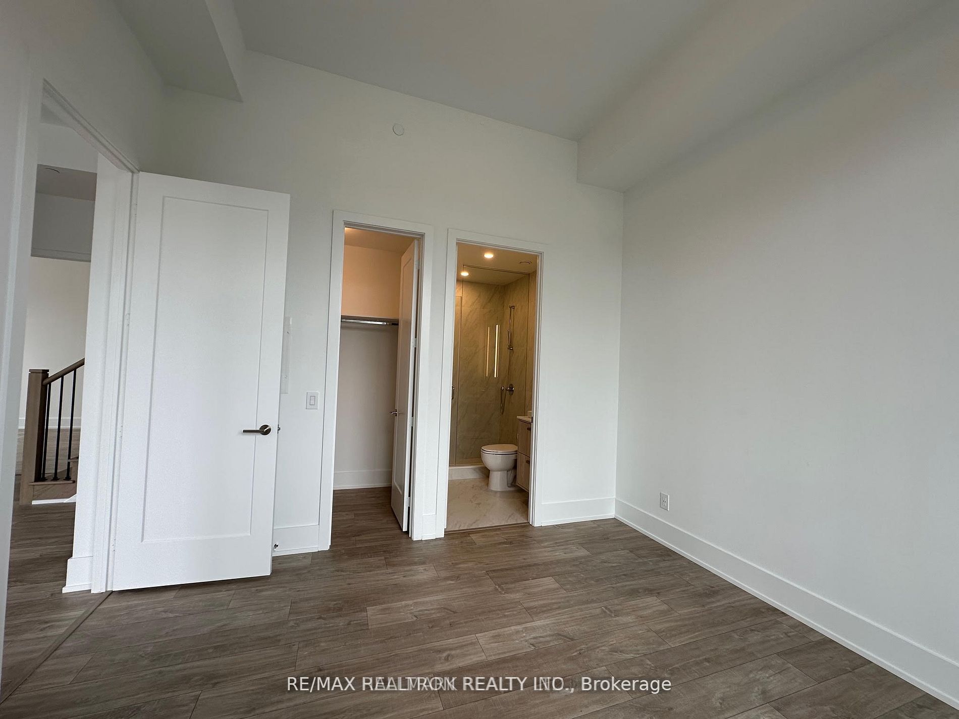 115 Denison Avenue 312 Property Photo 10