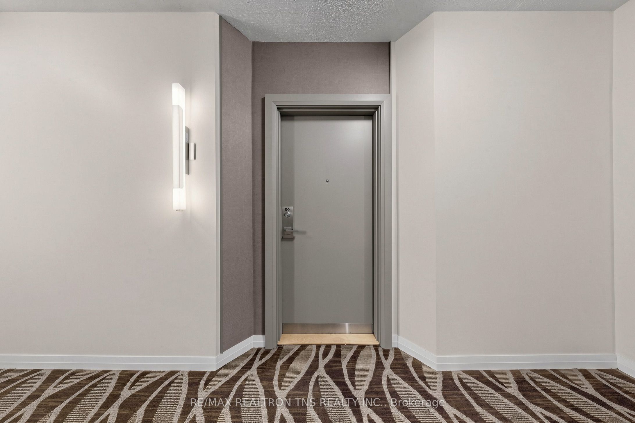 228 Queens Quay W 1501 Property Photo 10