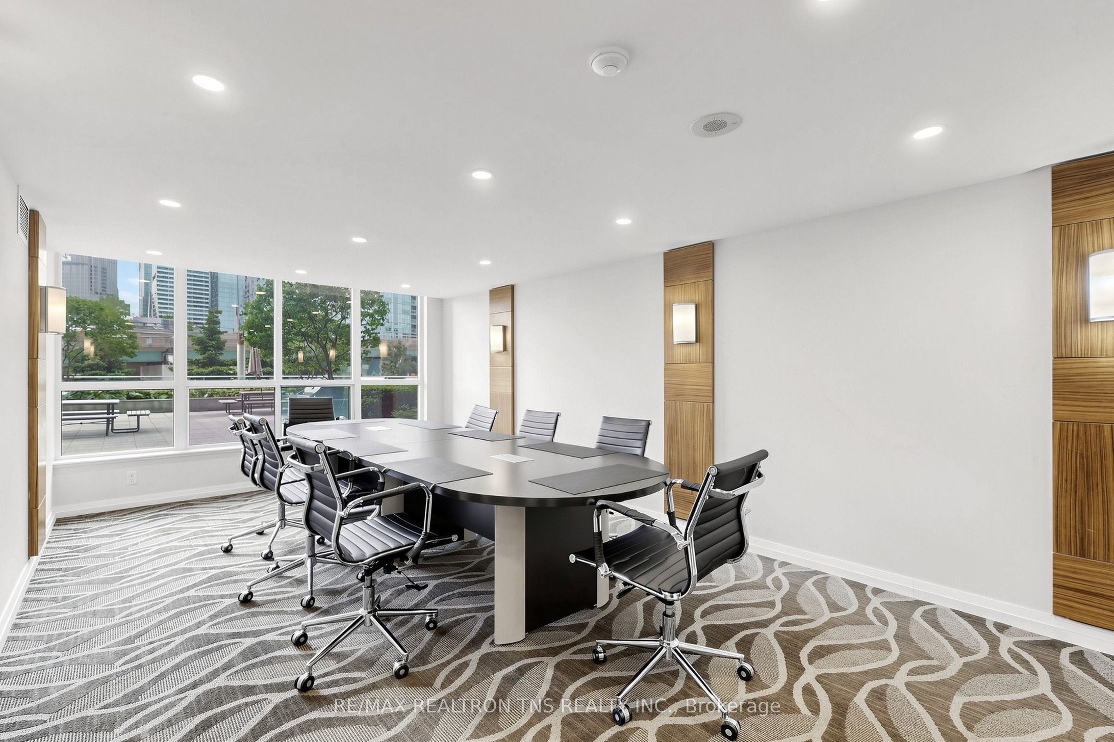 228 Queens Quay W 1501 Property Photo 45