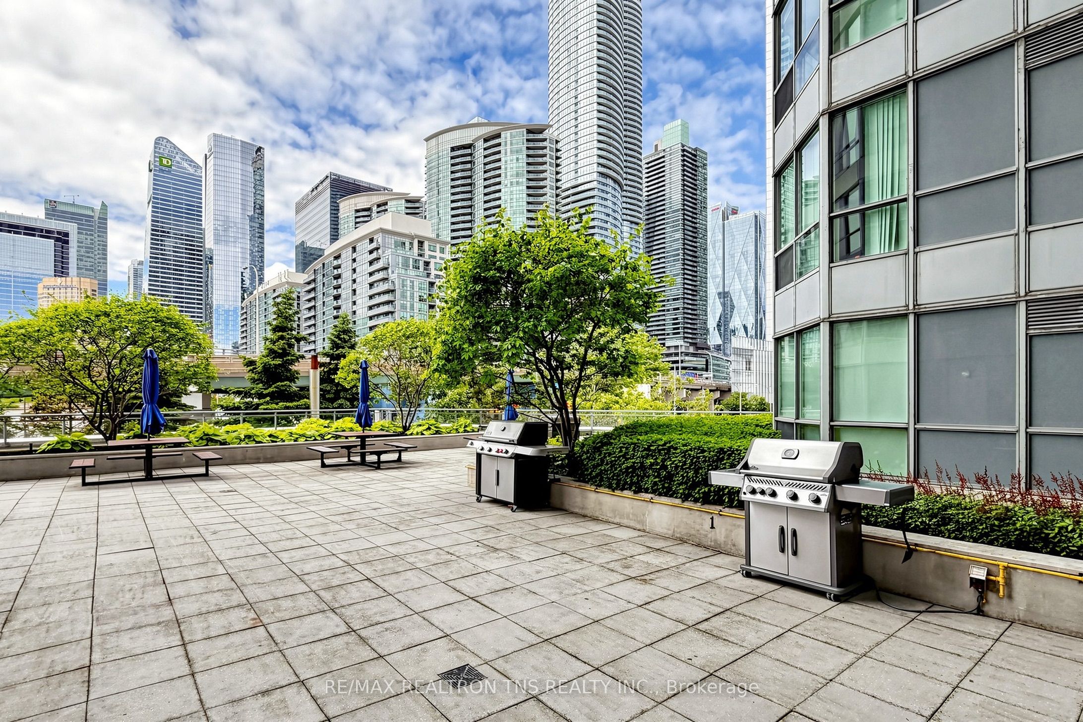228 Queens Quay W 1501 Property Photo 46