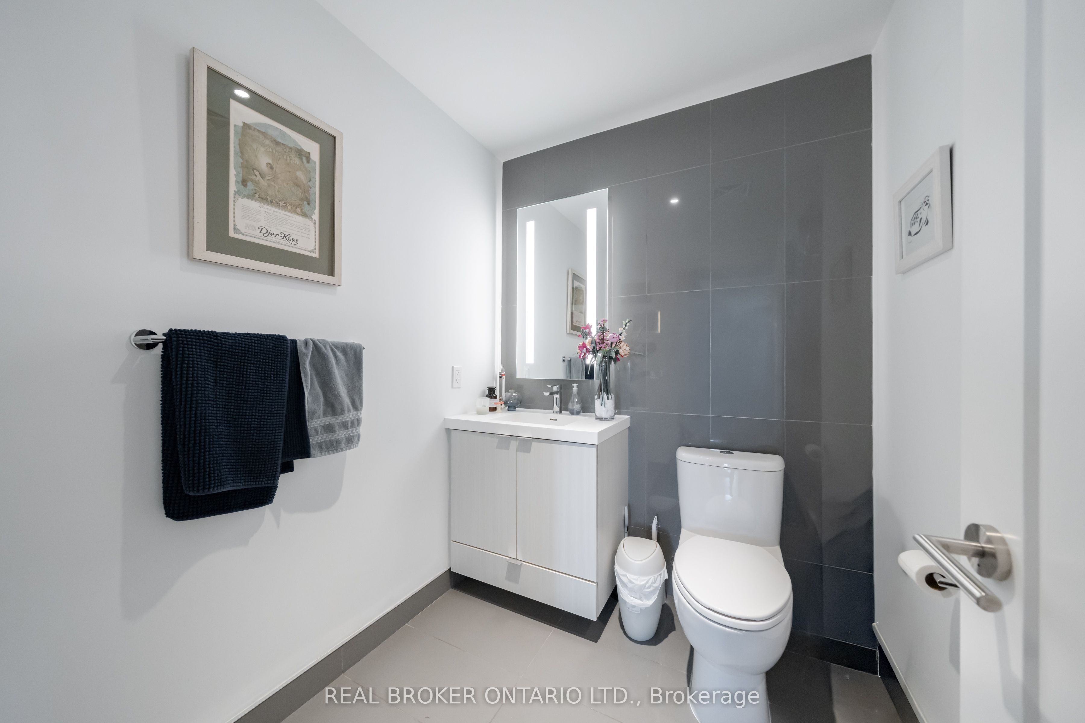 575 Bloor Street E 2108 Property Photo 13