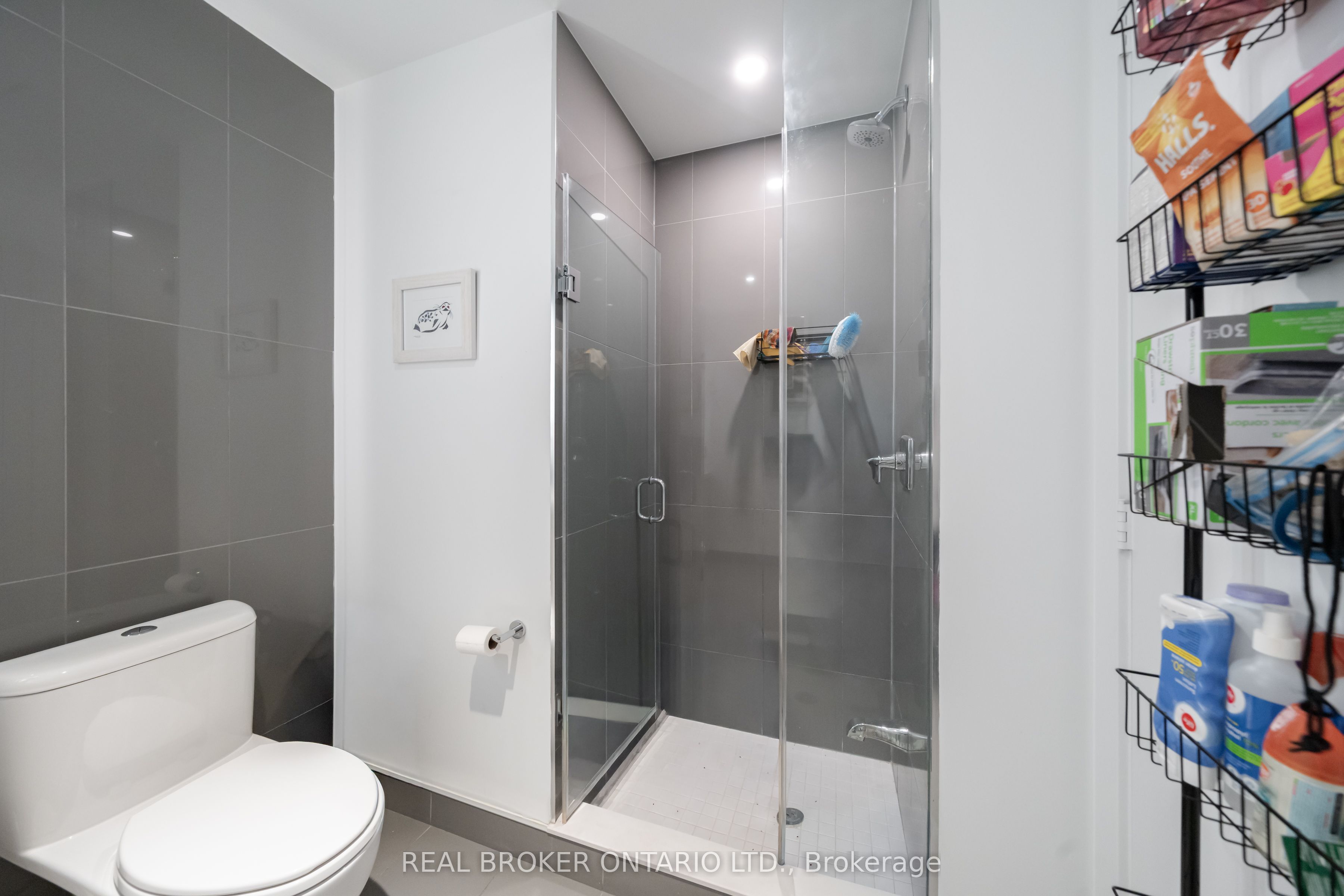 575 Bloor Street E 2108 Property Photo 14