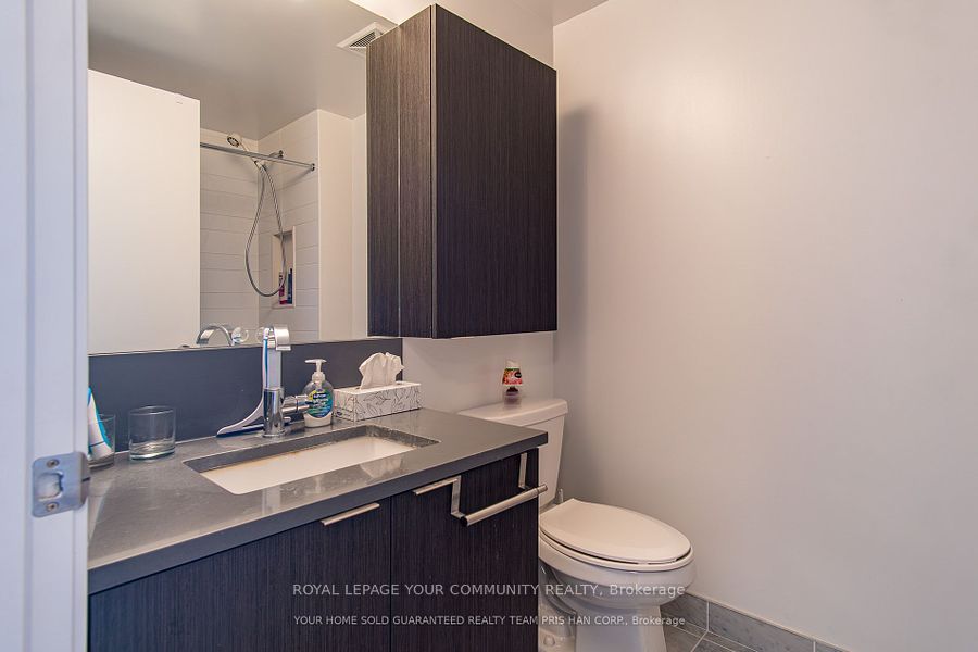 38 Iannuzzi Street 2003 Property Photo 9