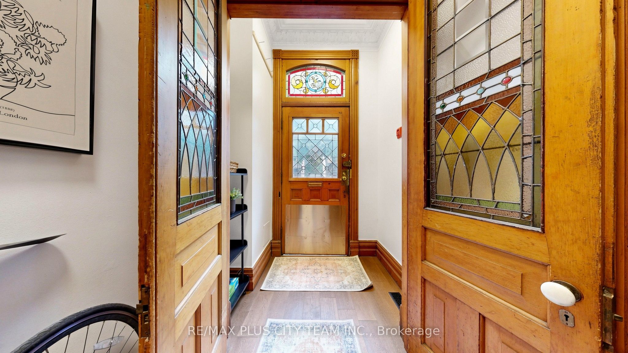 201 Seaton Street Property Photo 5
