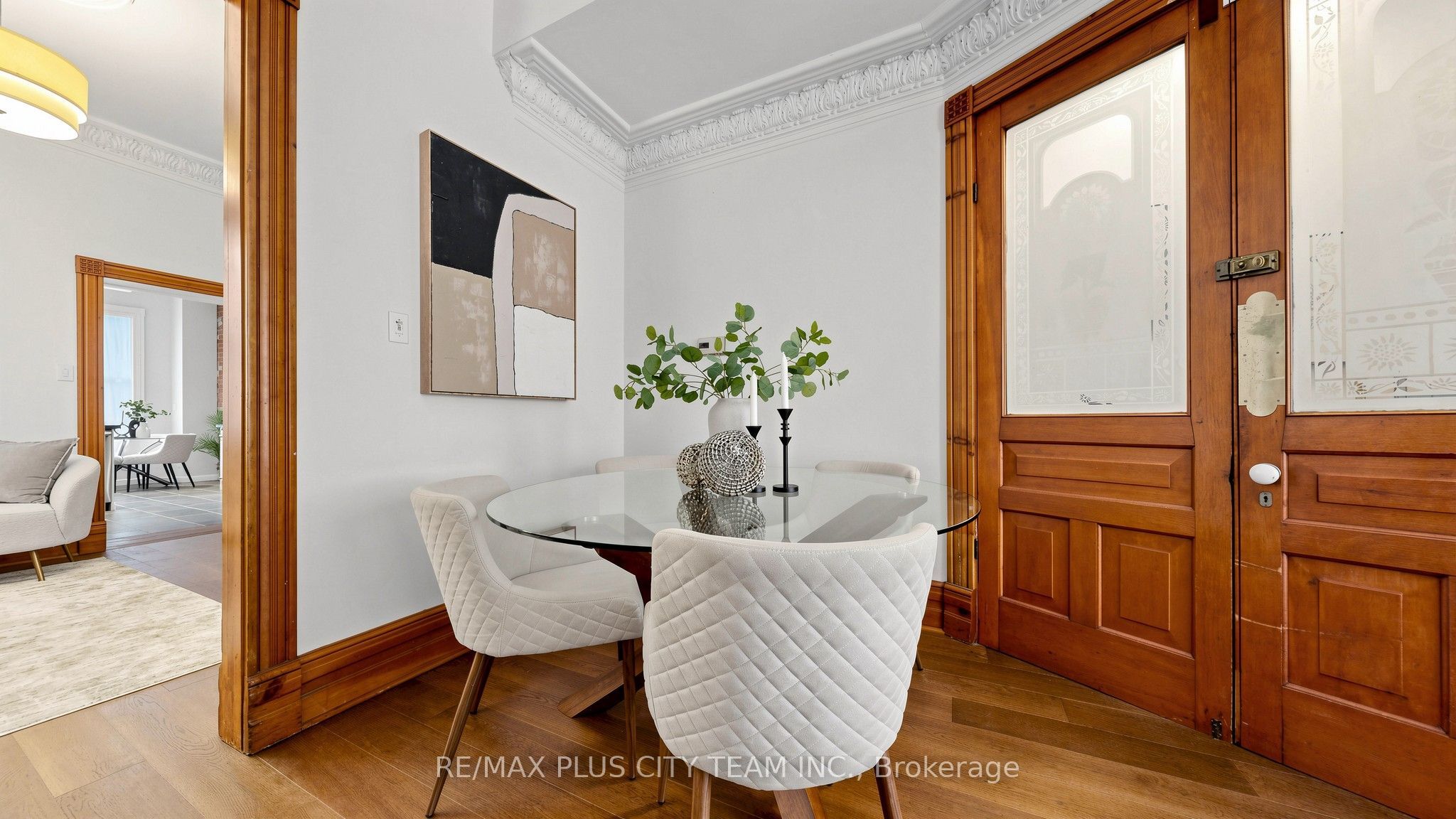 201 Seaton Street Property Photo 10