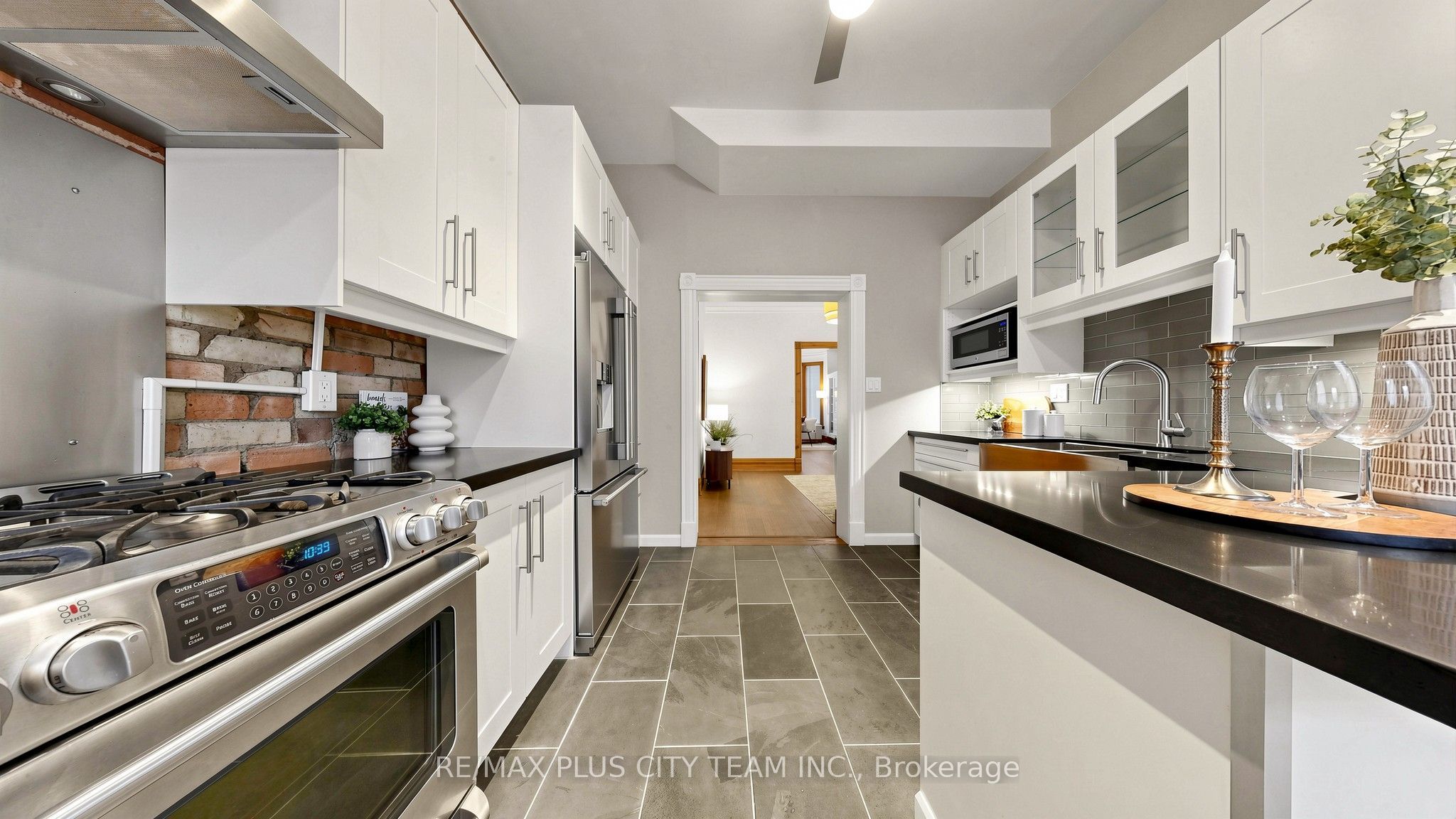201 Seaton Street Property Photo 18