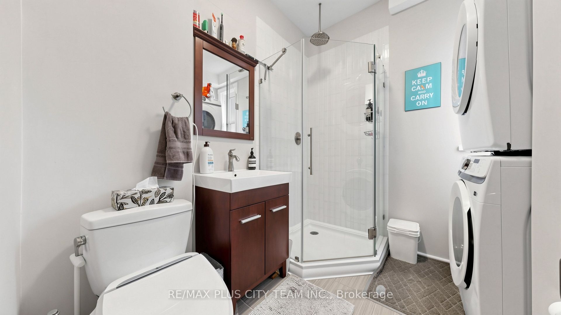 201 Seaton Street Property Photo 45