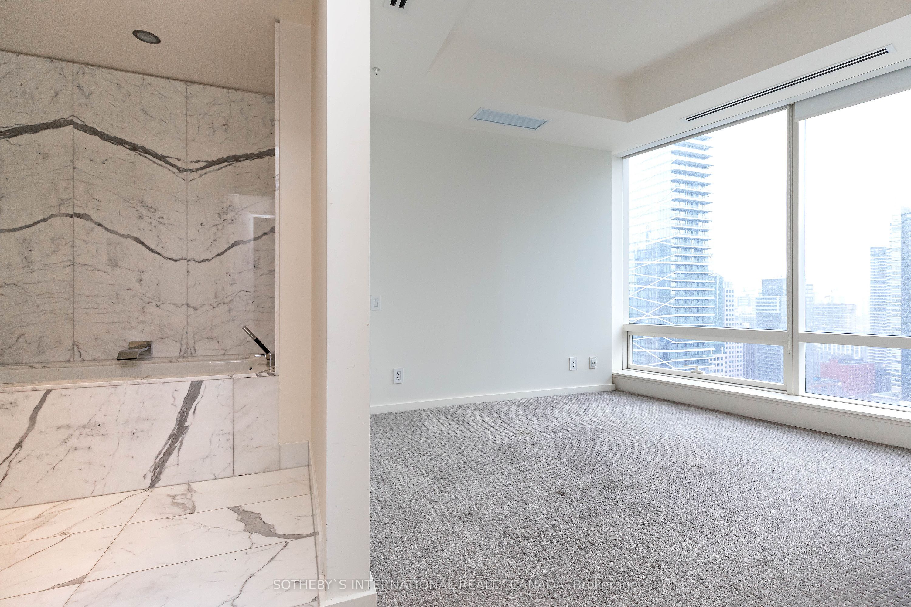 180 University Avenue 3002 Property Photo 20