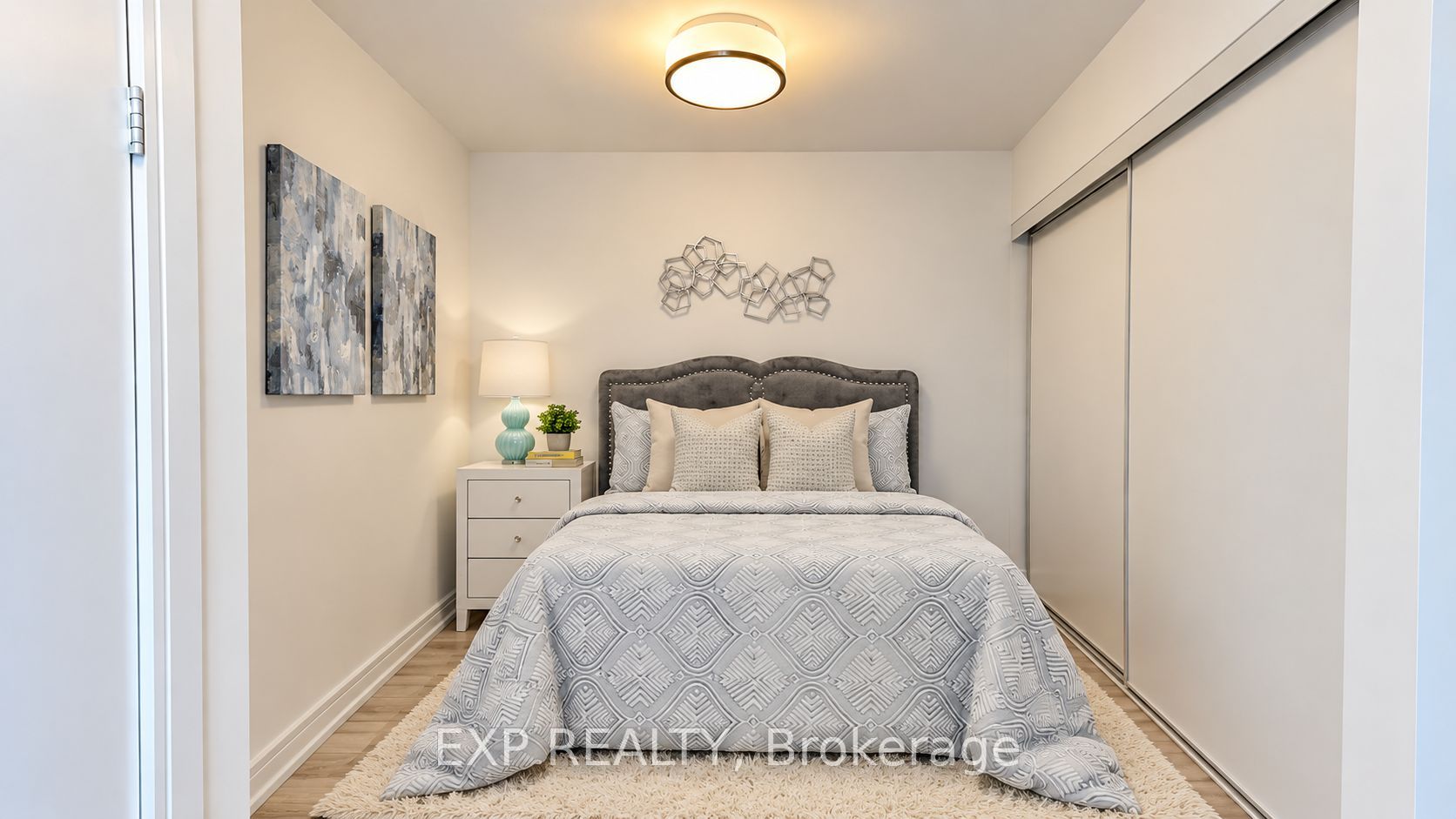 621 Sheppard Avenue E 532 Property Photo 12