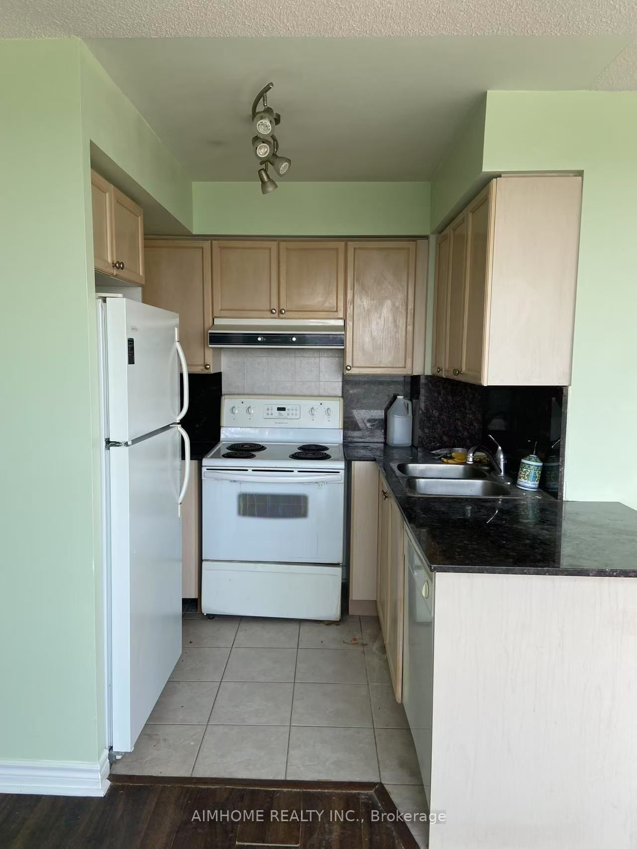 17 Barberry Place 2107 Property Photo 10