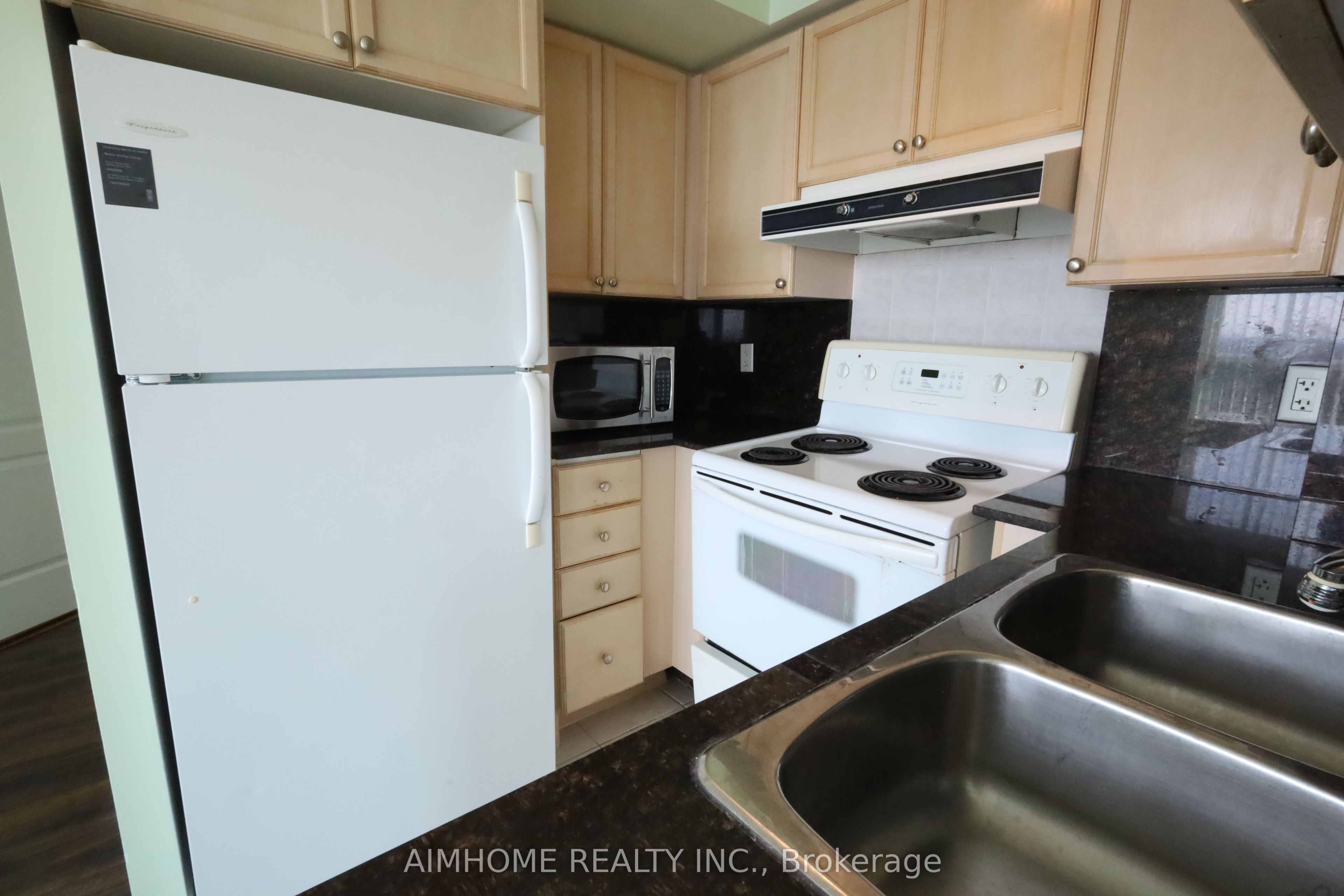 17 Barberry Place 2107 Property Photo 11