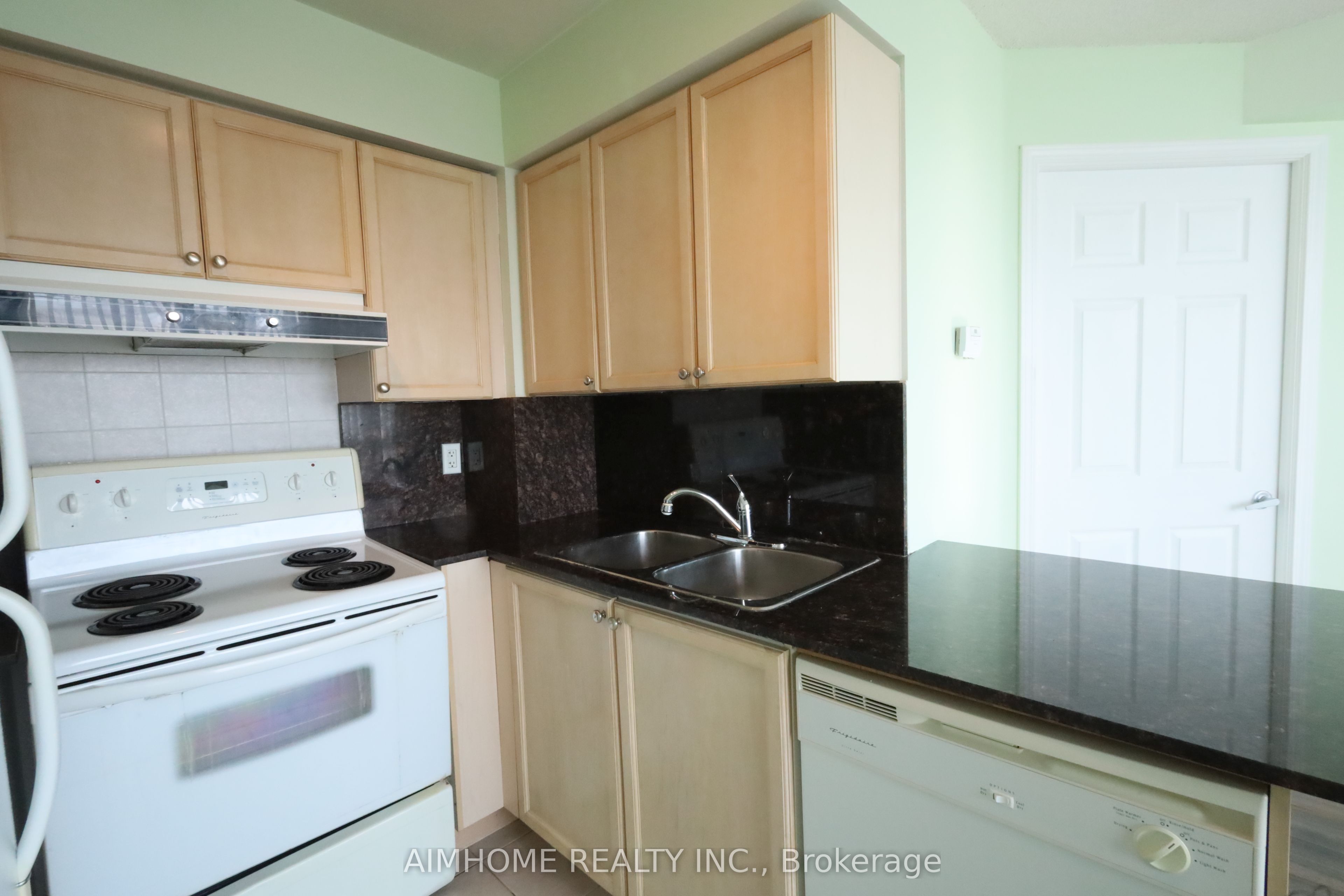 17 Barberry Place 2107 Property Photo 12