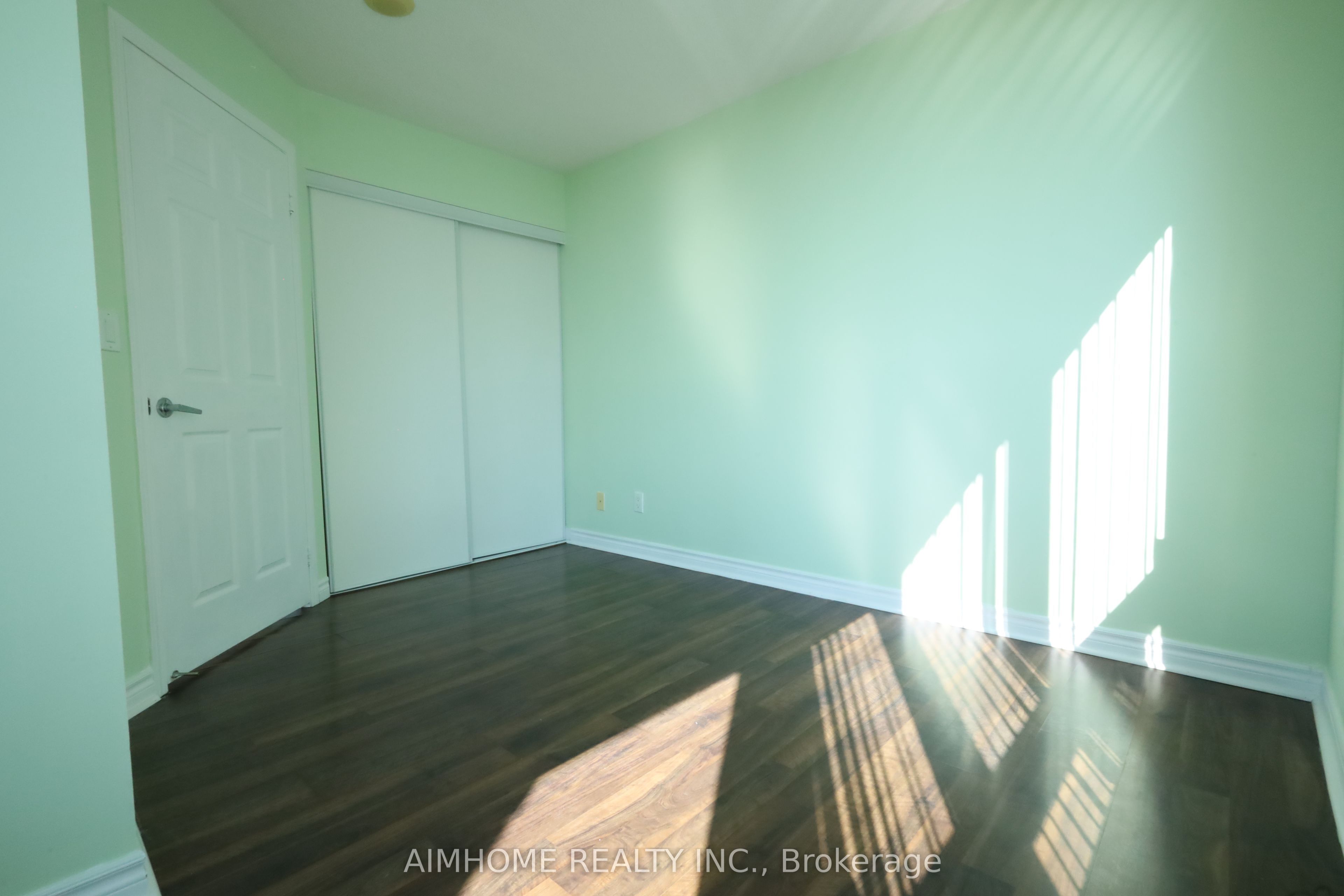 17 Barberry Place 2107 Property Photo 14