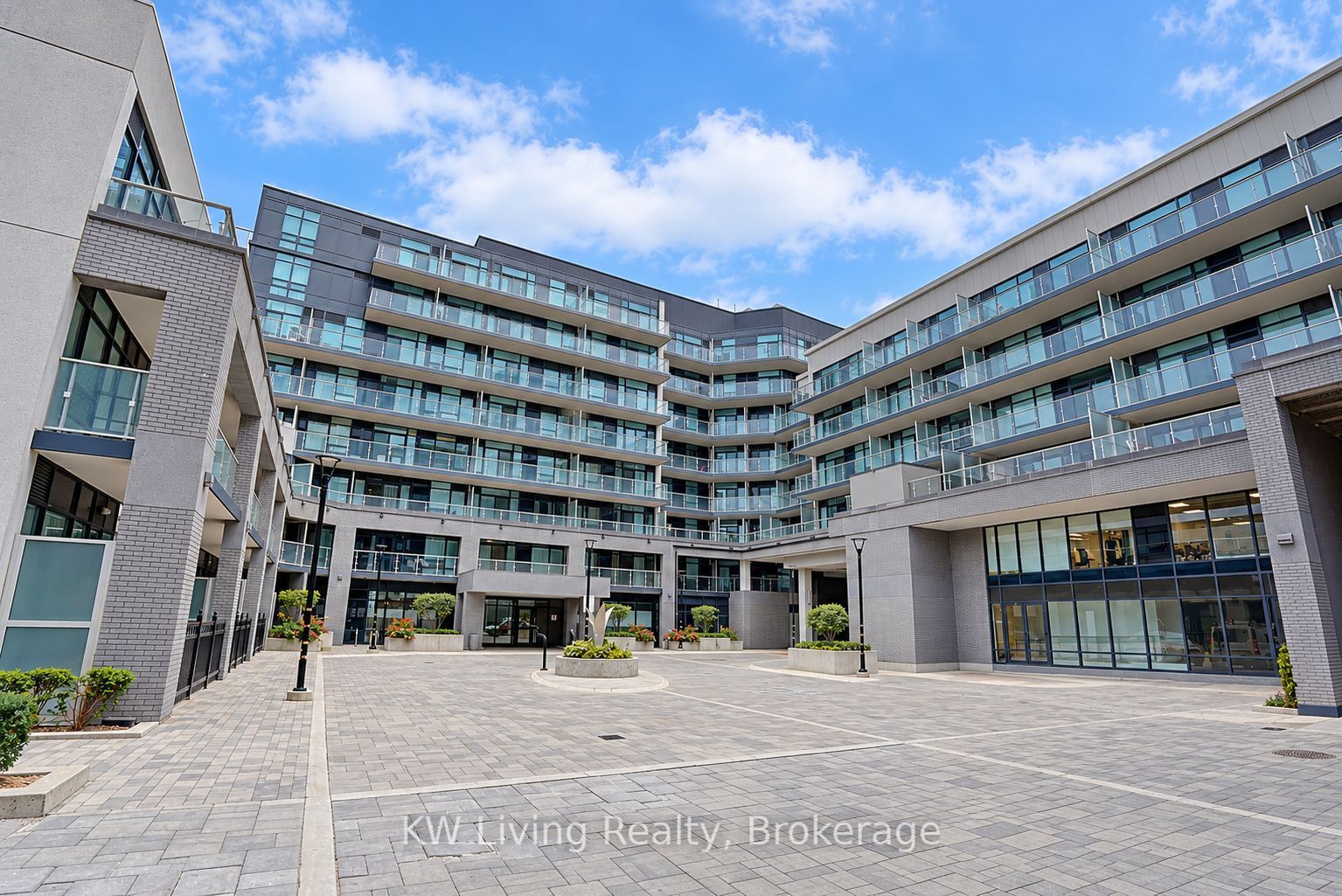 621 Sheppard Avenue E 220 Property Photo 2