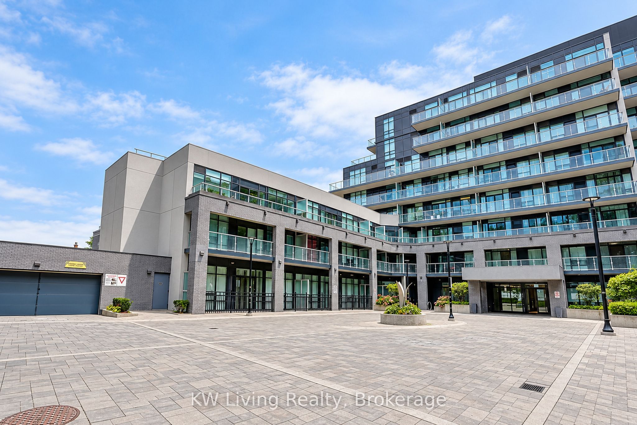 621 Sheppard Avenue E 220 Property Photo 3
