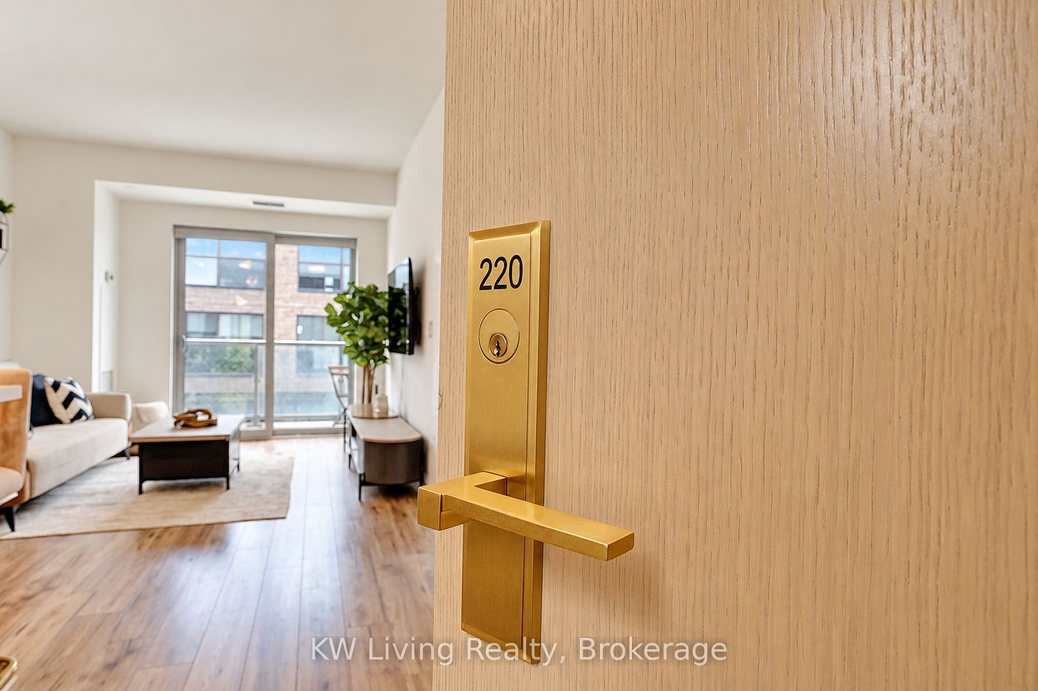 621 Sheppard Avenue E 220 Property Photo 7