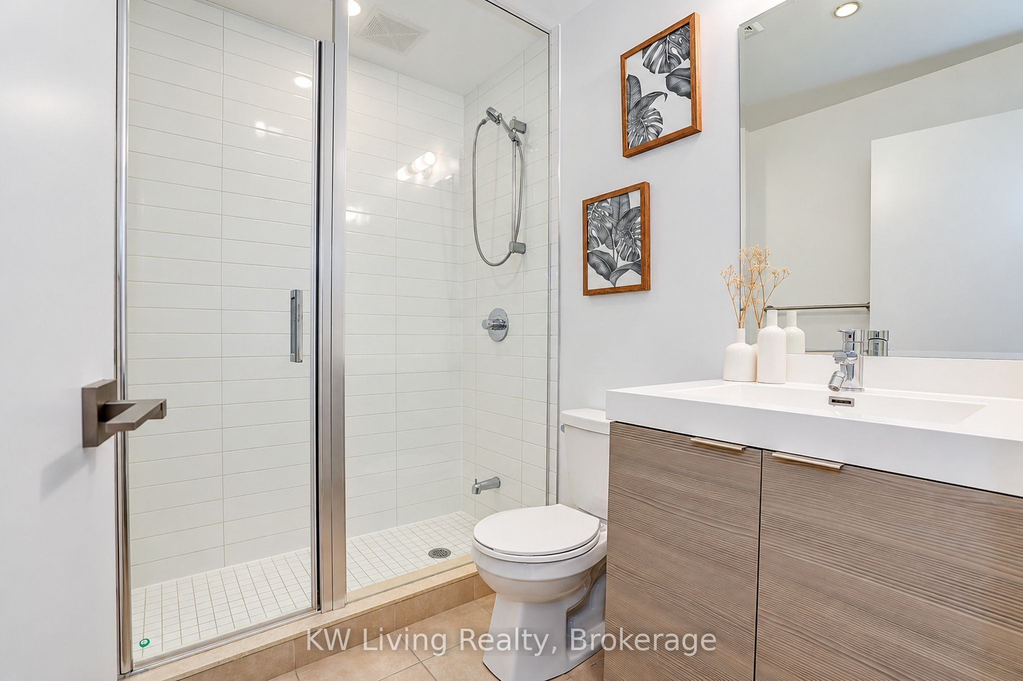 621 Sheppard Avenue E 220 Property Photo 18