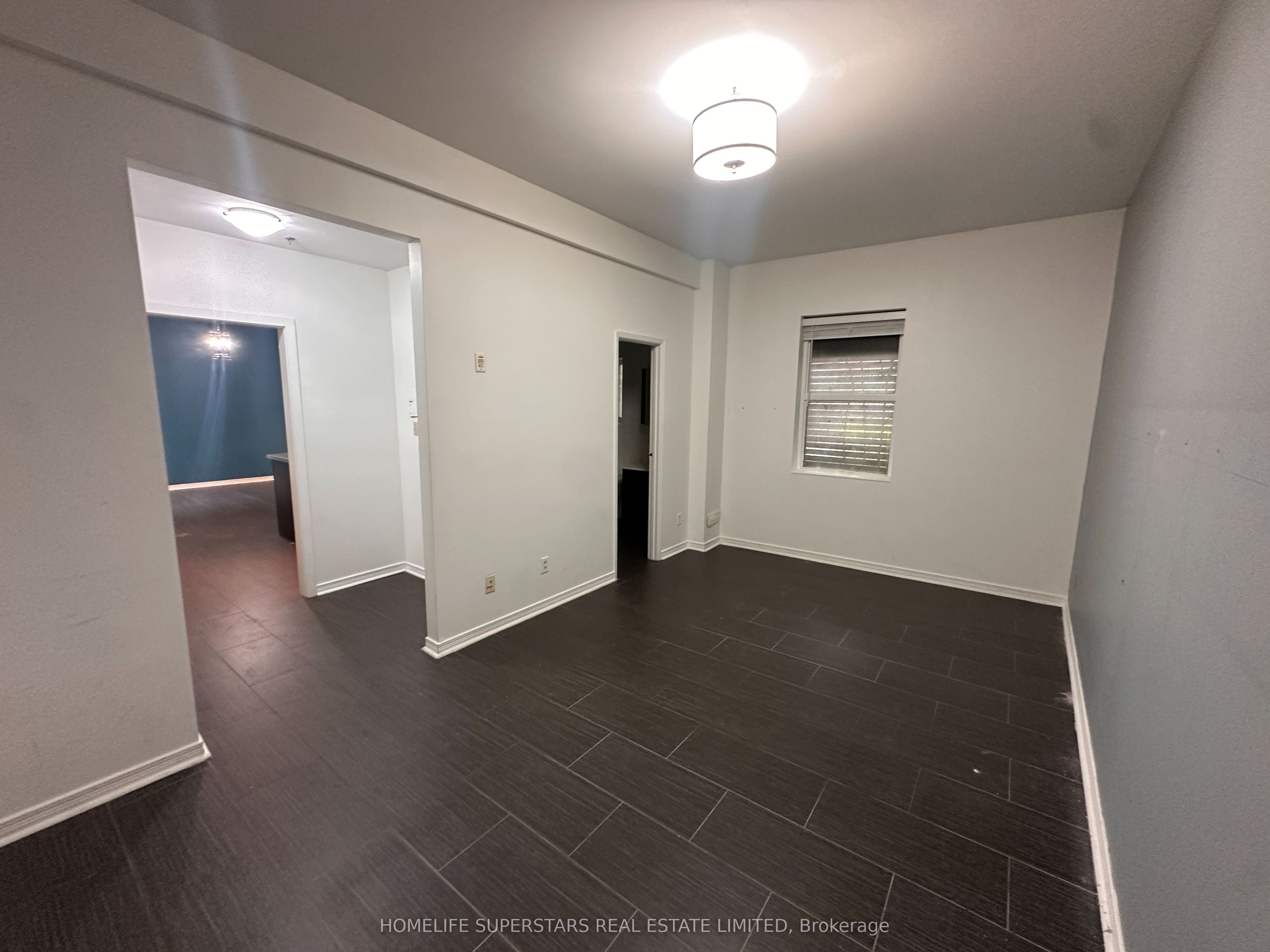 38 Kensington Place 207 Property Photo 2