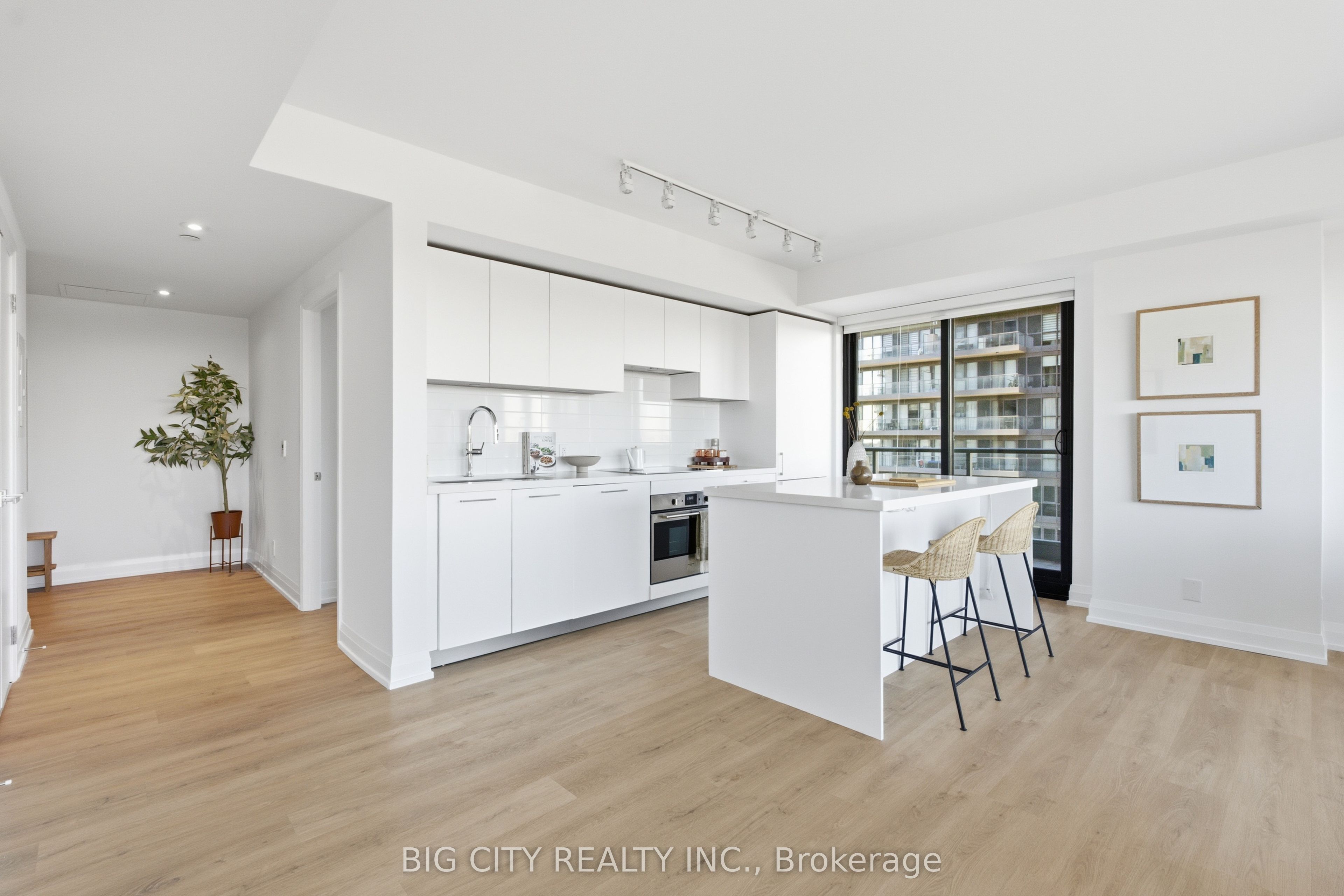 36 Brentcliffe Road 1305 Property Photo 15