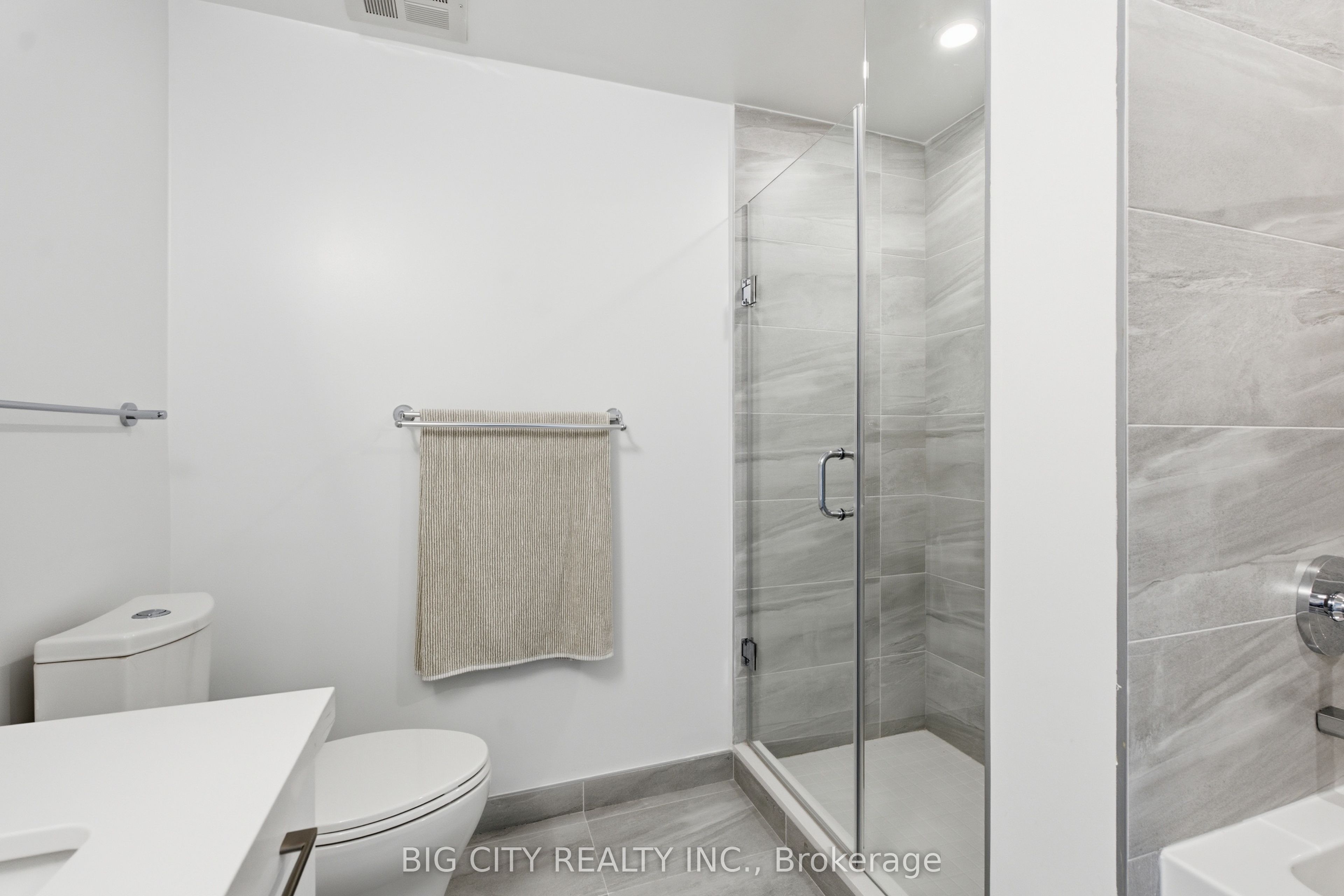 36 Brentcliffe Road 1305 Property Photo 24