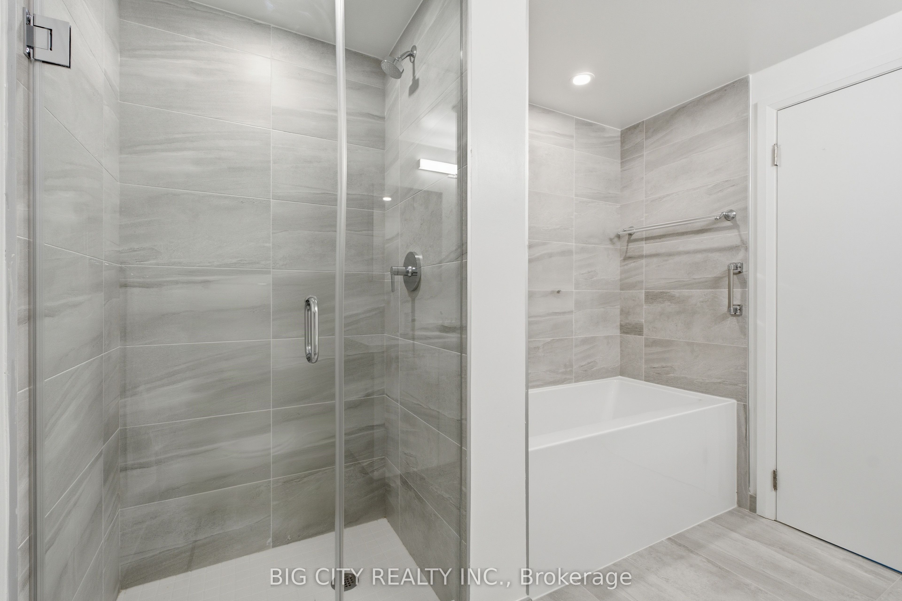 36 Brentcliffe Road 1305 Property Photo 25