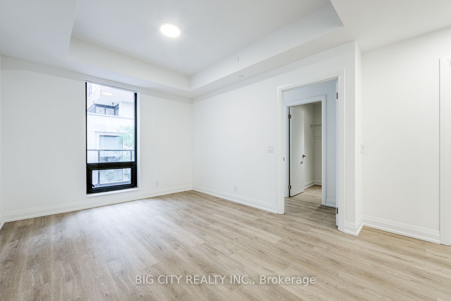 36 Brentcliffe Road M05 Property Photo 19