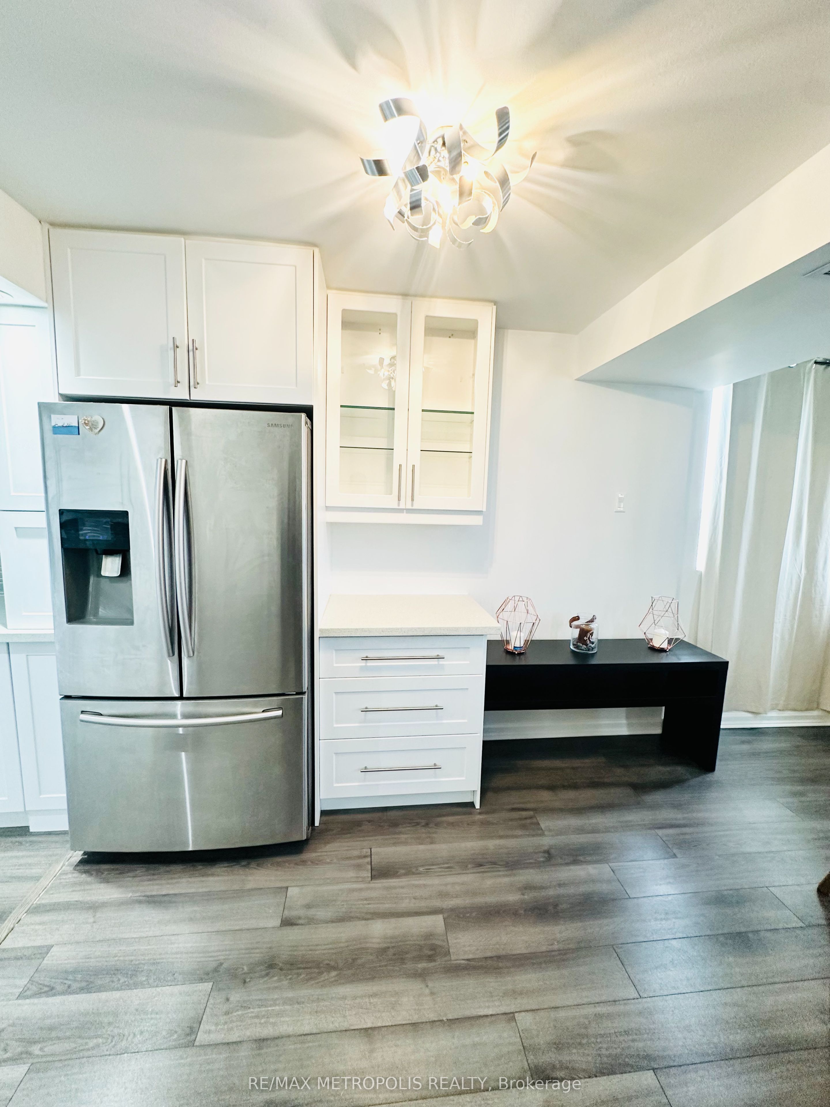 80 Antibes Drive 1207 Property Photo 46
