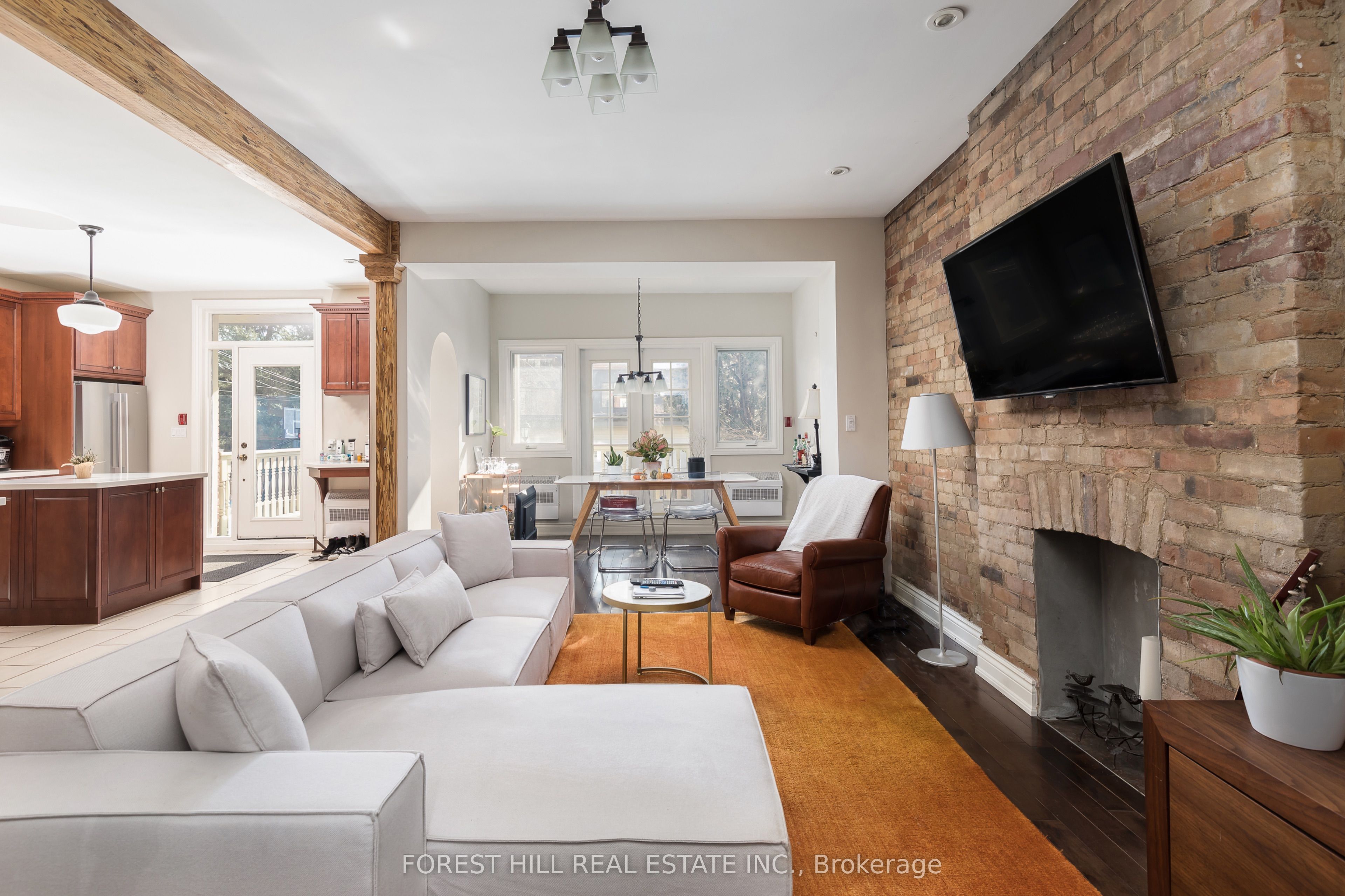 105 Balmoral Avenue
