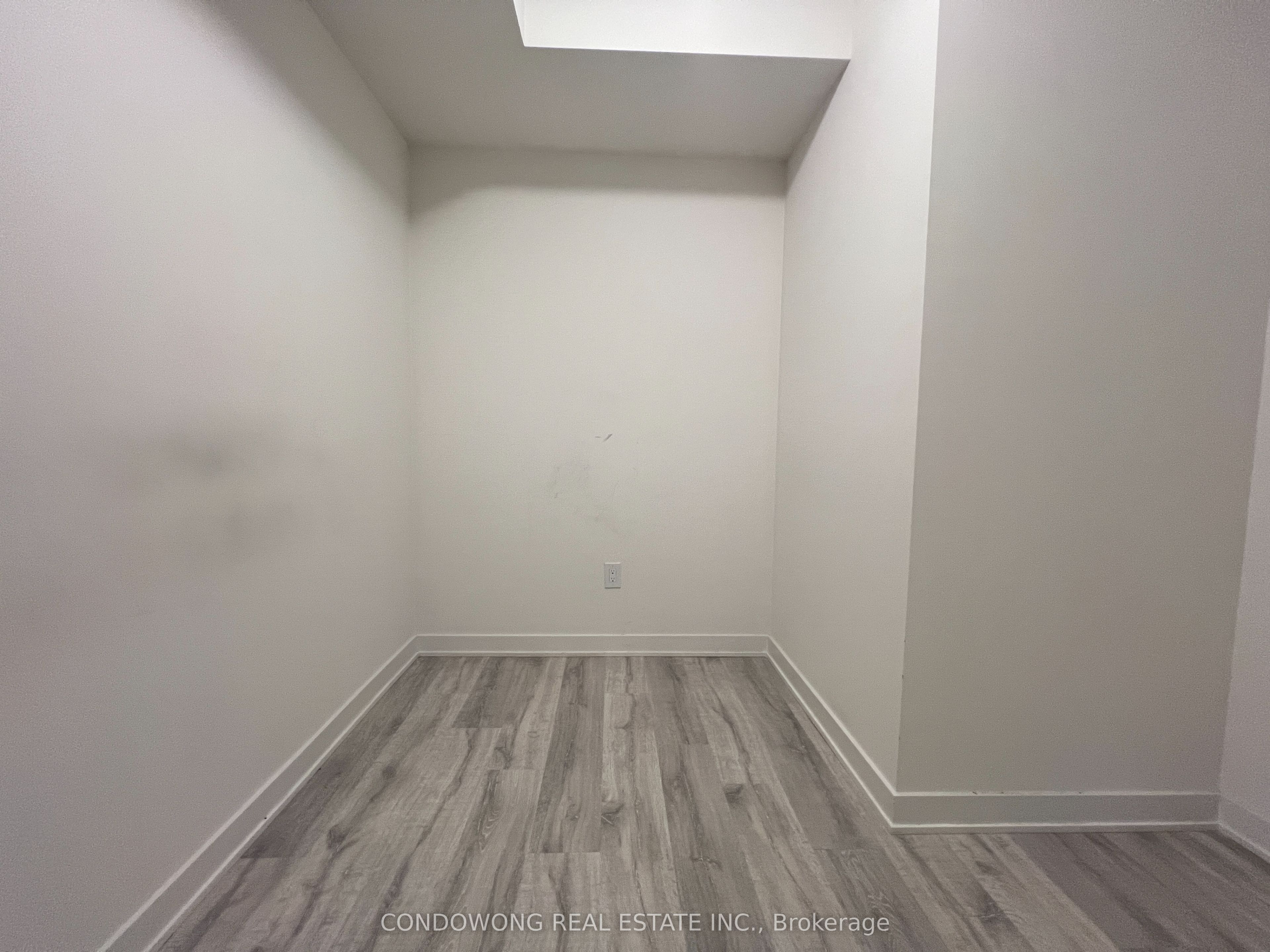 60 Princess Street 725 Property Photo 15