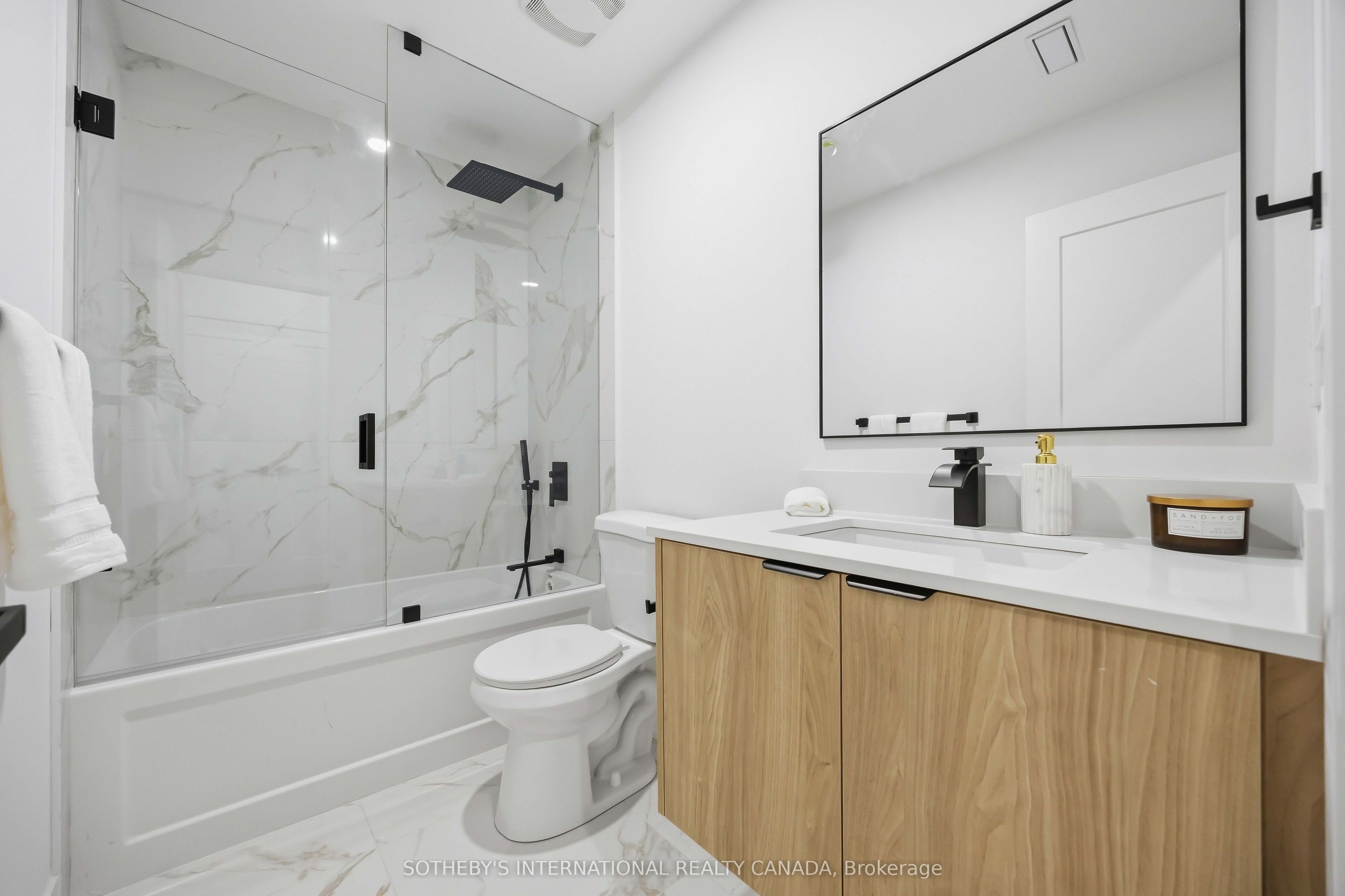 207 Connaught Avenue 1 Property Photo 13