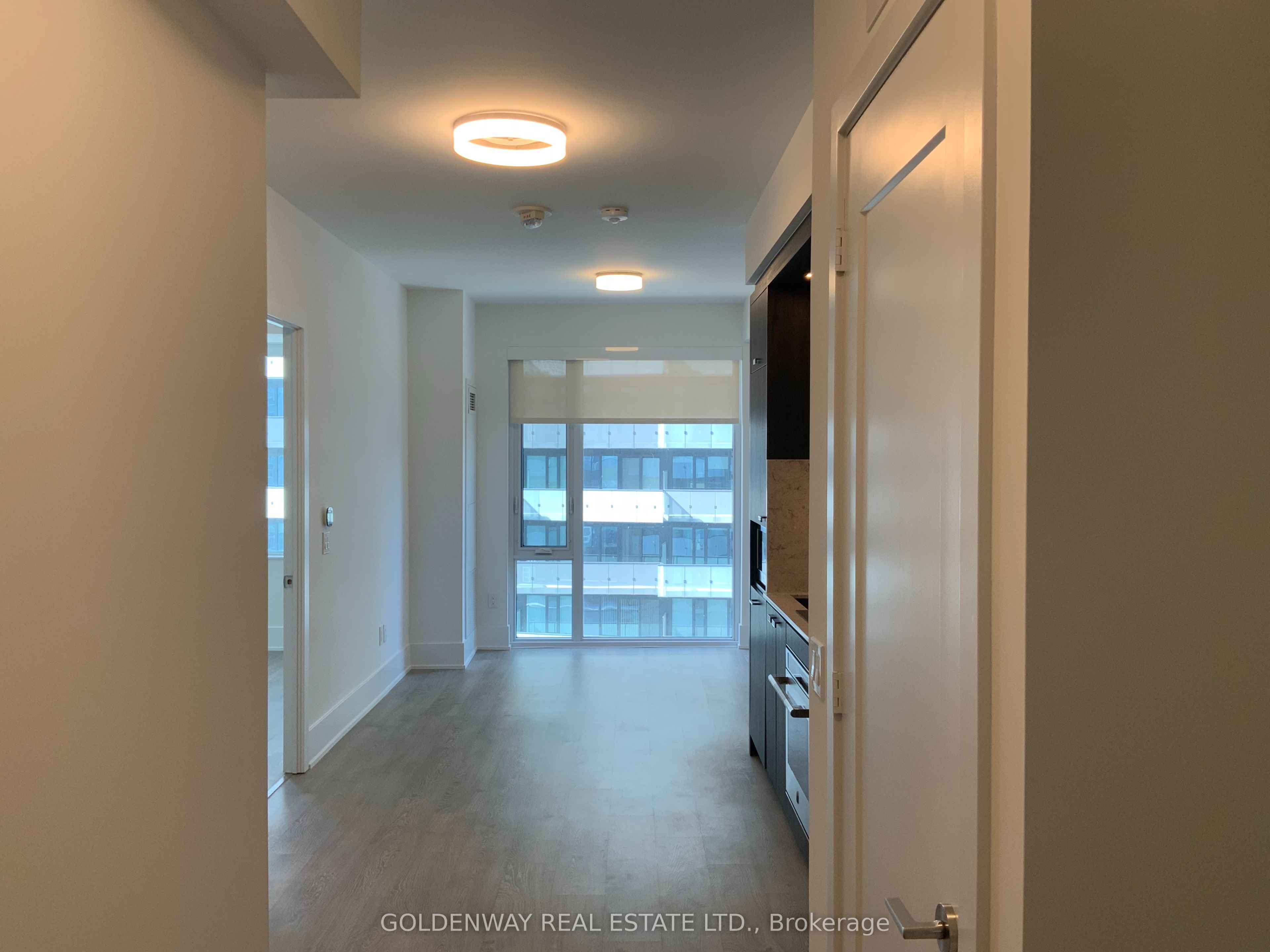 470 Front Street W 1101 Property Photo 2