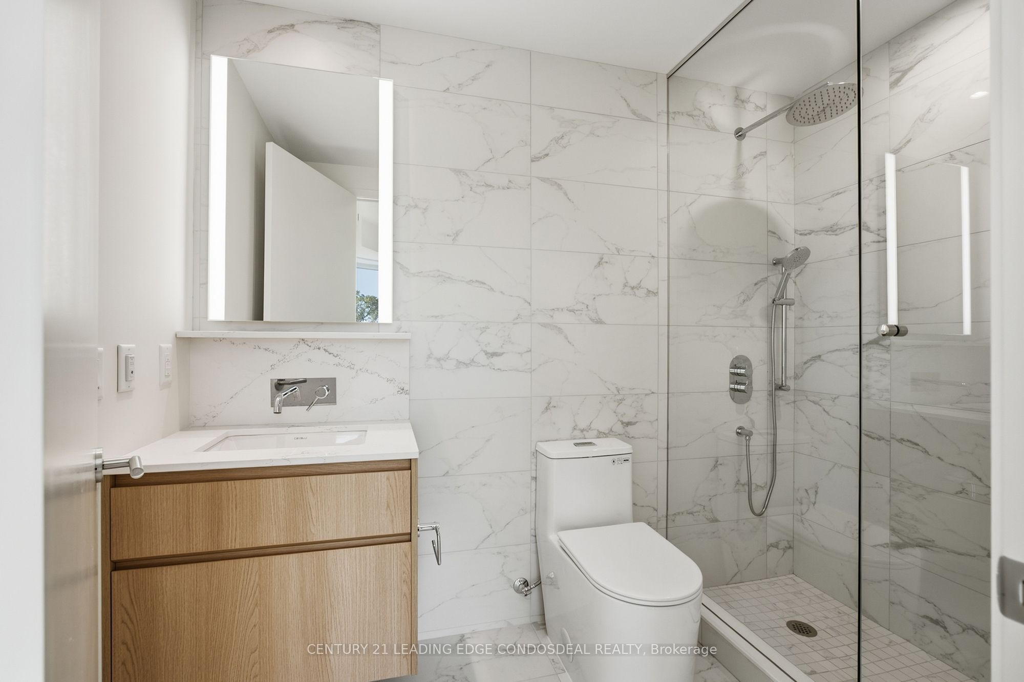 322 Dupont Street 207 Property Photo 16