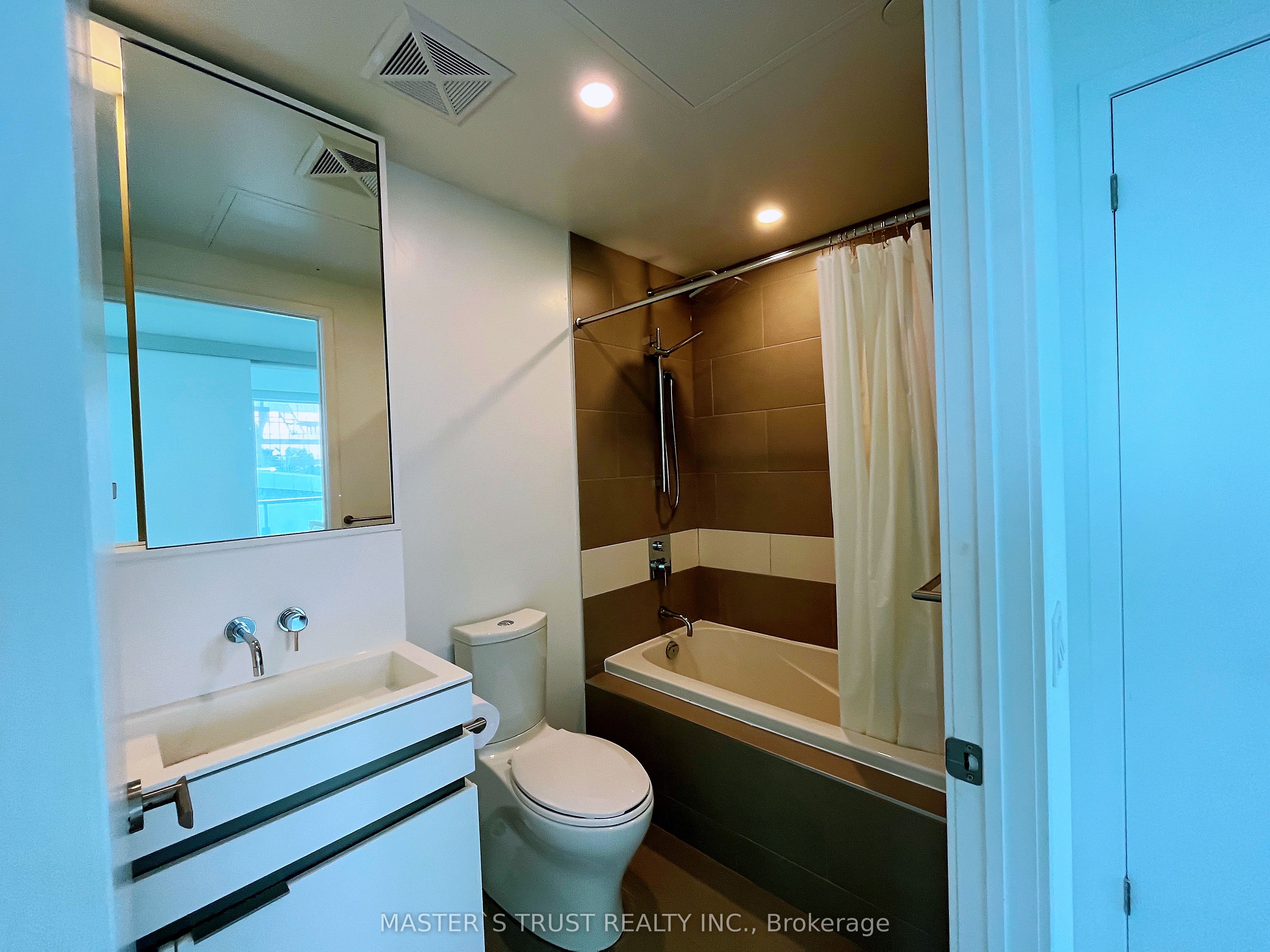 197 Yonge Street 2609 Property Photo 11