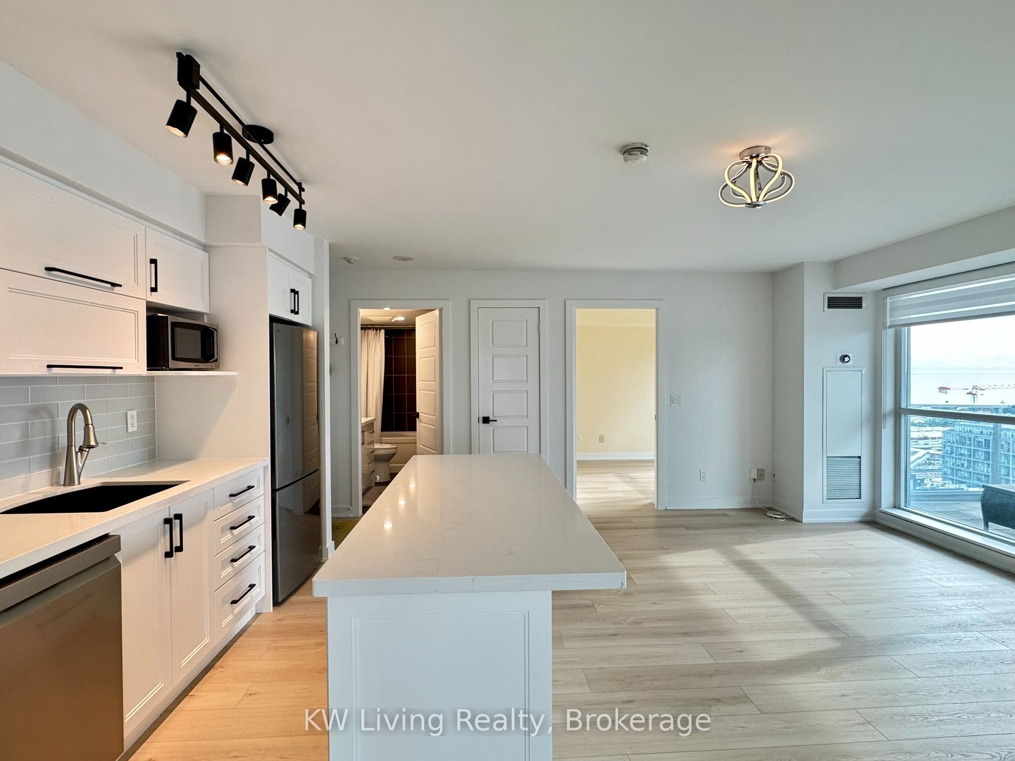100 Western Battery Road 2307 Property Photo 5