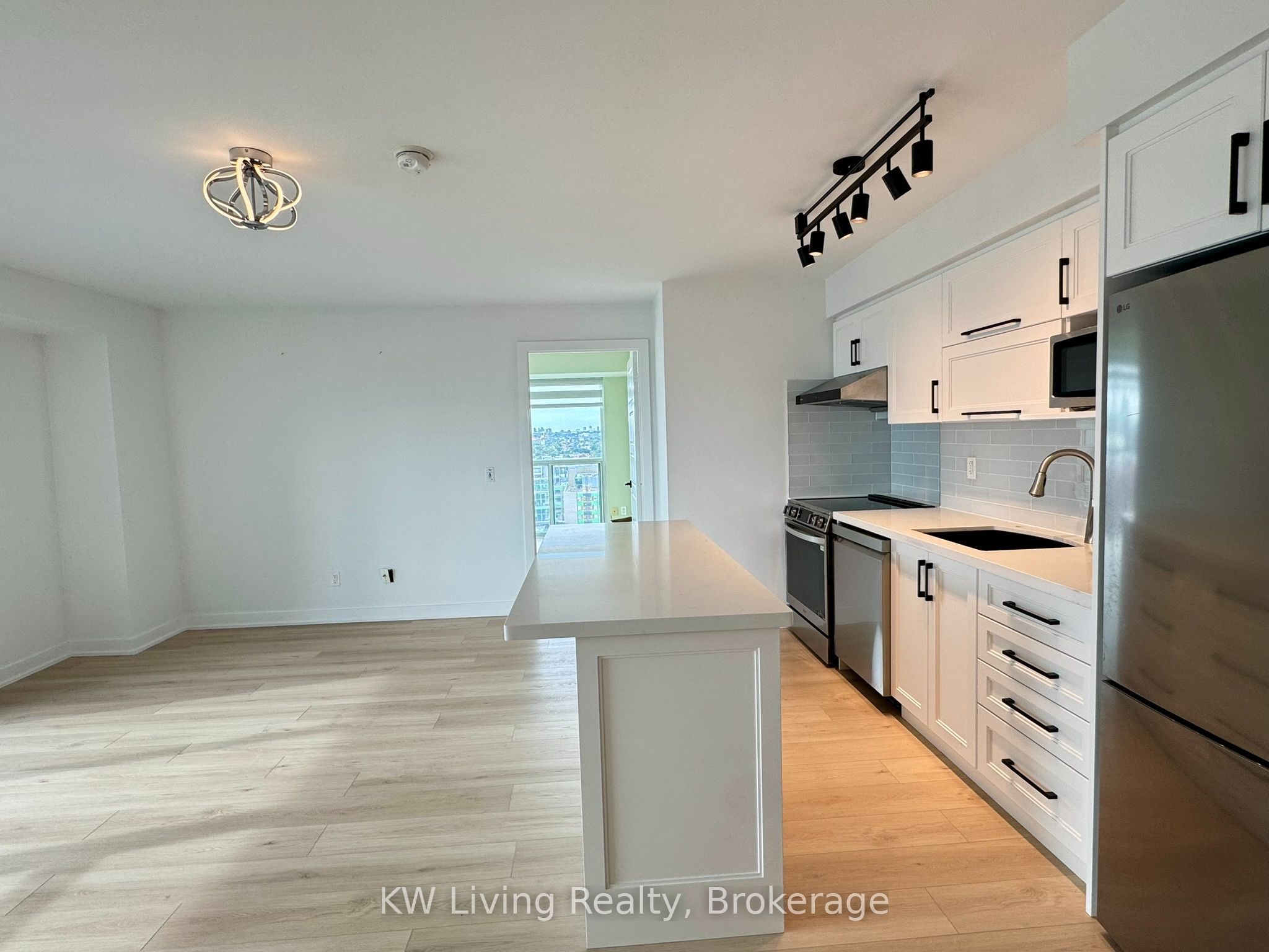 100 Western Battery Road 2307 Property Photo 6