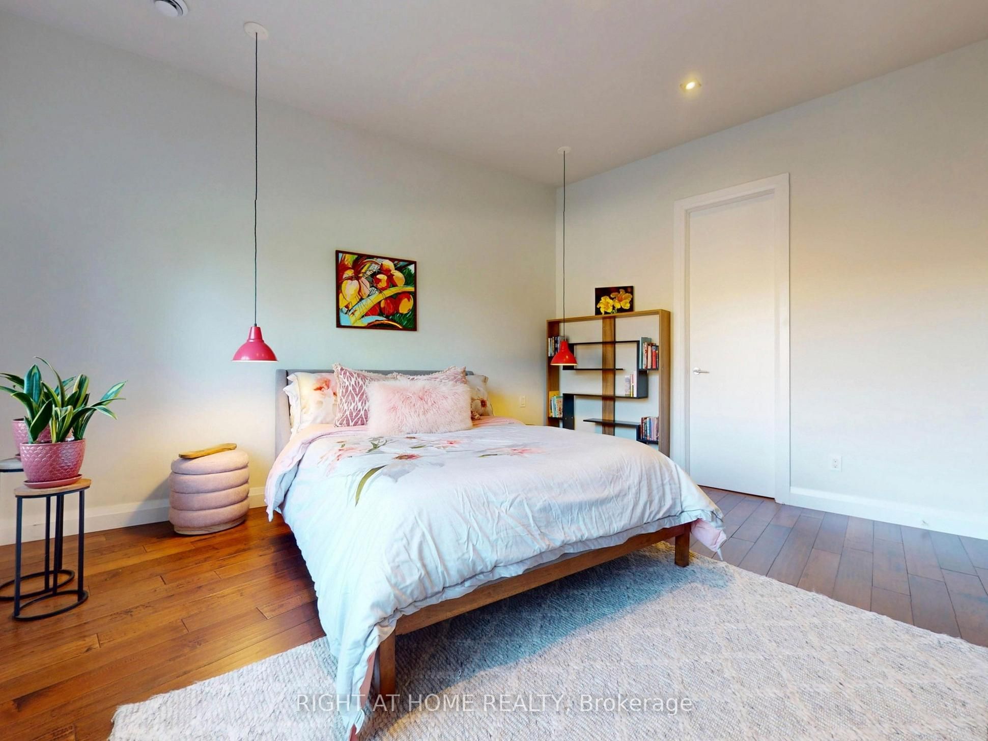 386 Rosewell Avenue Property Photo 16
