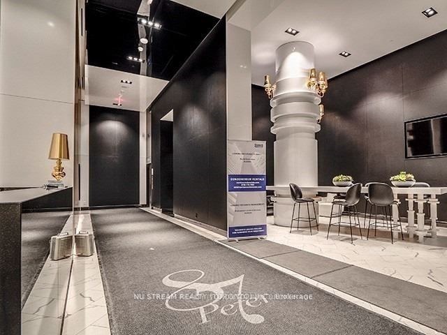 87 Peter Street 1609 Property Photo 2