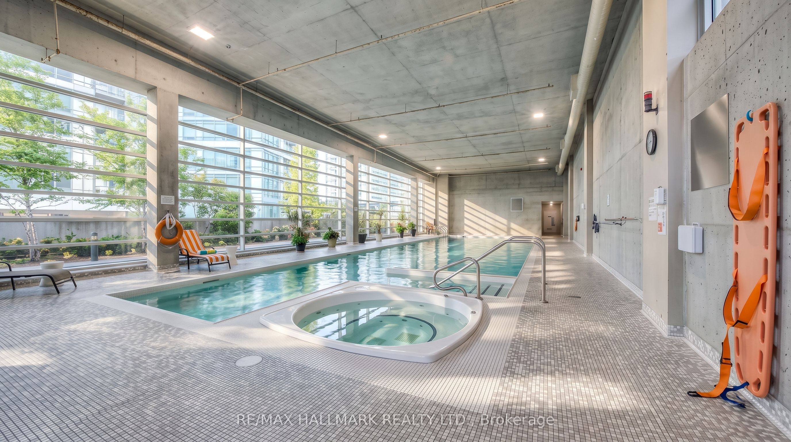 81 Navy Wharf Court 2003 Property Photo 37