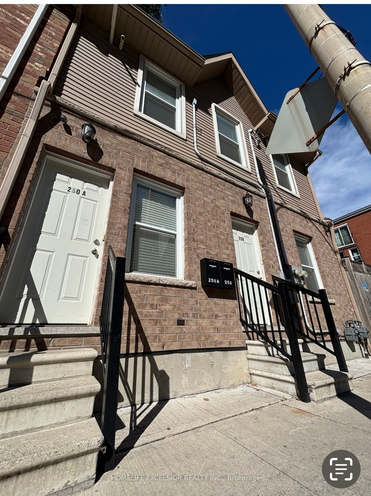 250 Shuter Street Property Photo 18