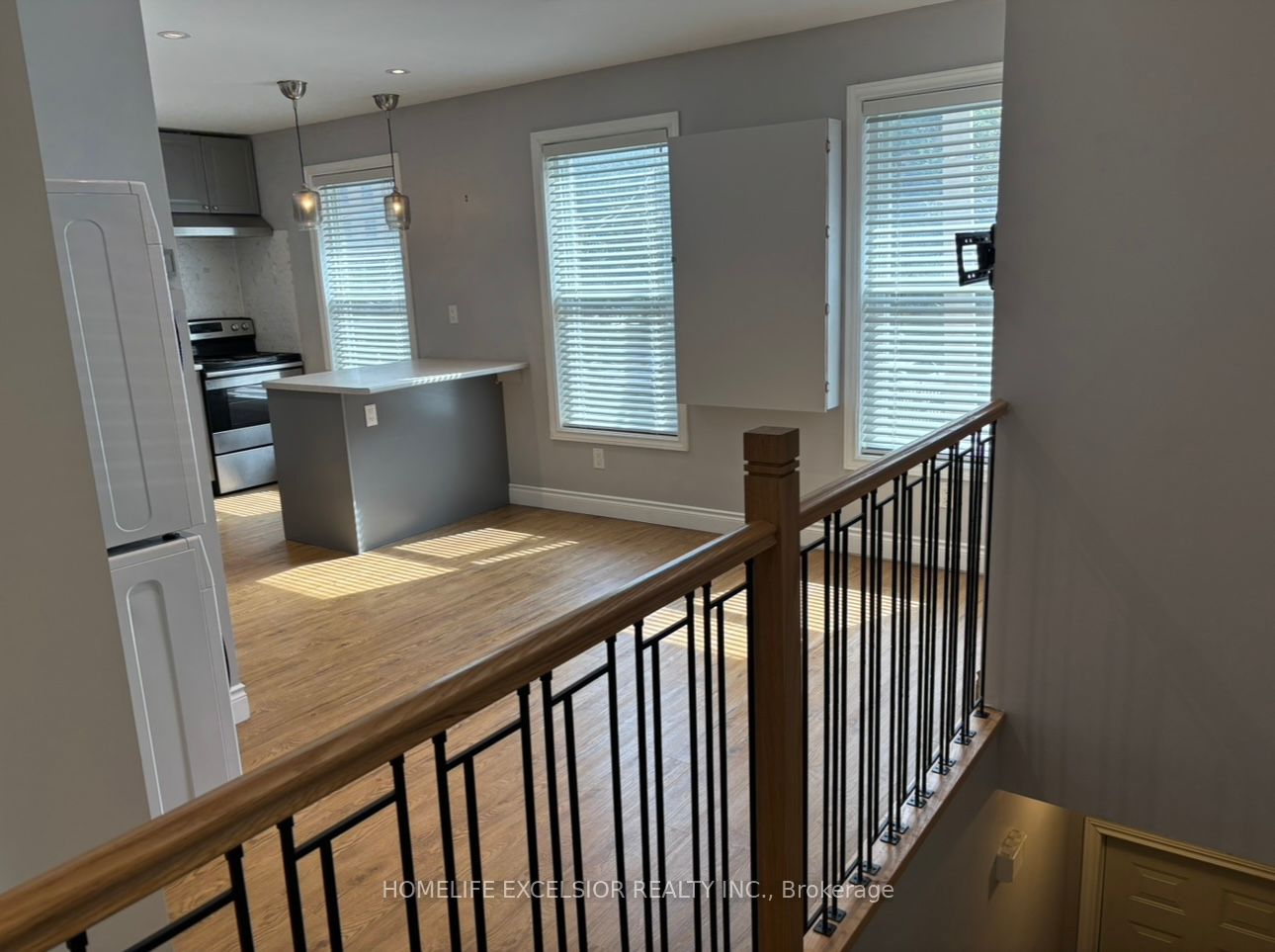 250 Shuter Street Property Photo 20