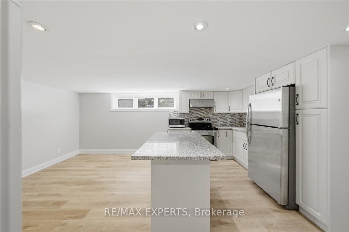 51 Clifton Avenue Lower Property Photo 8